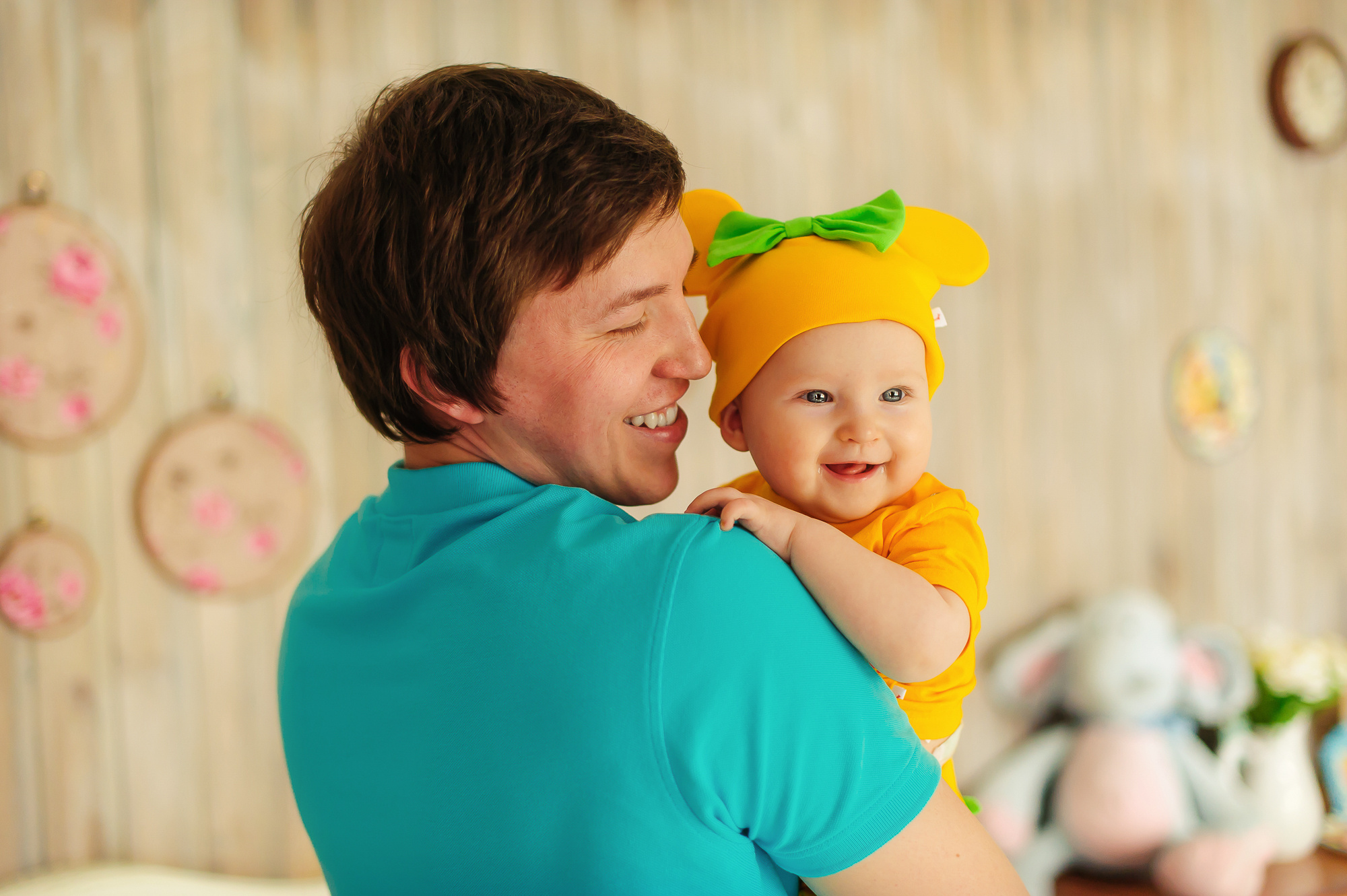 Галина, Алексей и крошка-дочка. Свадебный и семейный фотограф в Новосибирске Александр Счастный