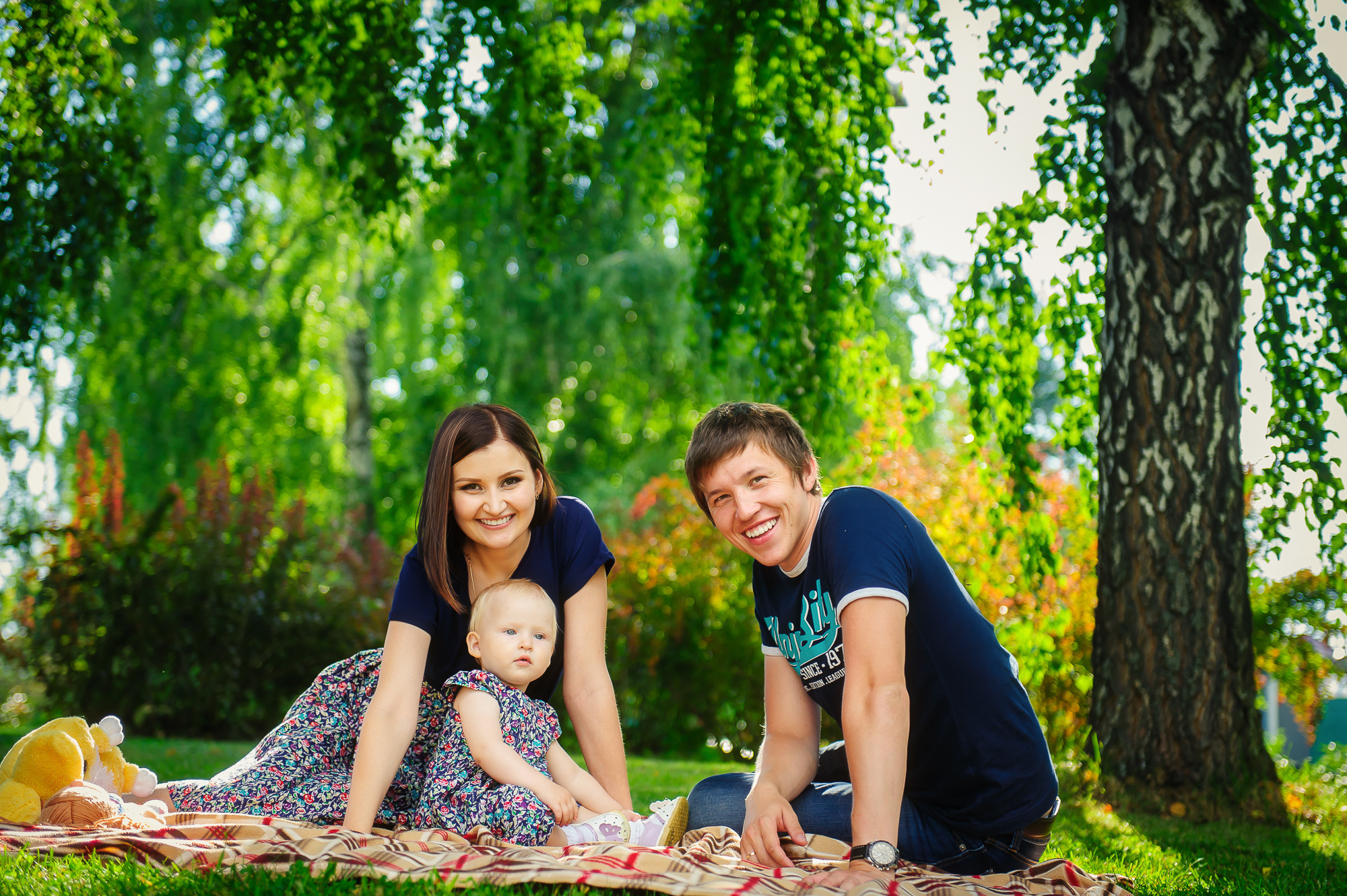 Галина, Алексей и крошка-дочка. Свадебный и семейный фотограф в Новосибирске Александр Счастный