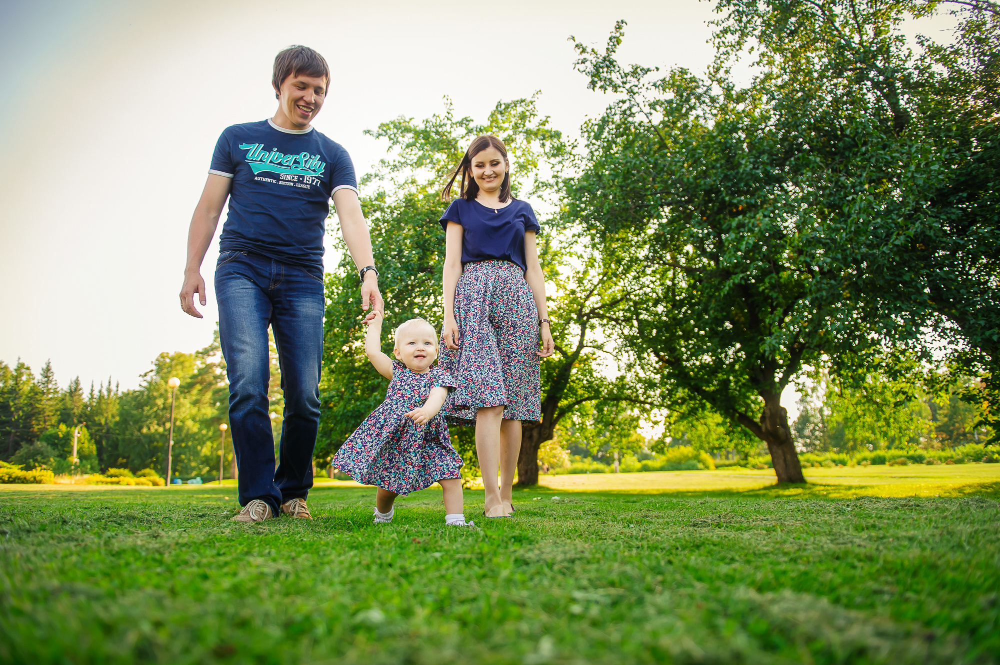 Галина, Алексей и крошка-дочка. Свадебный и семейный фотограф в Новосибирске Александр Счастный