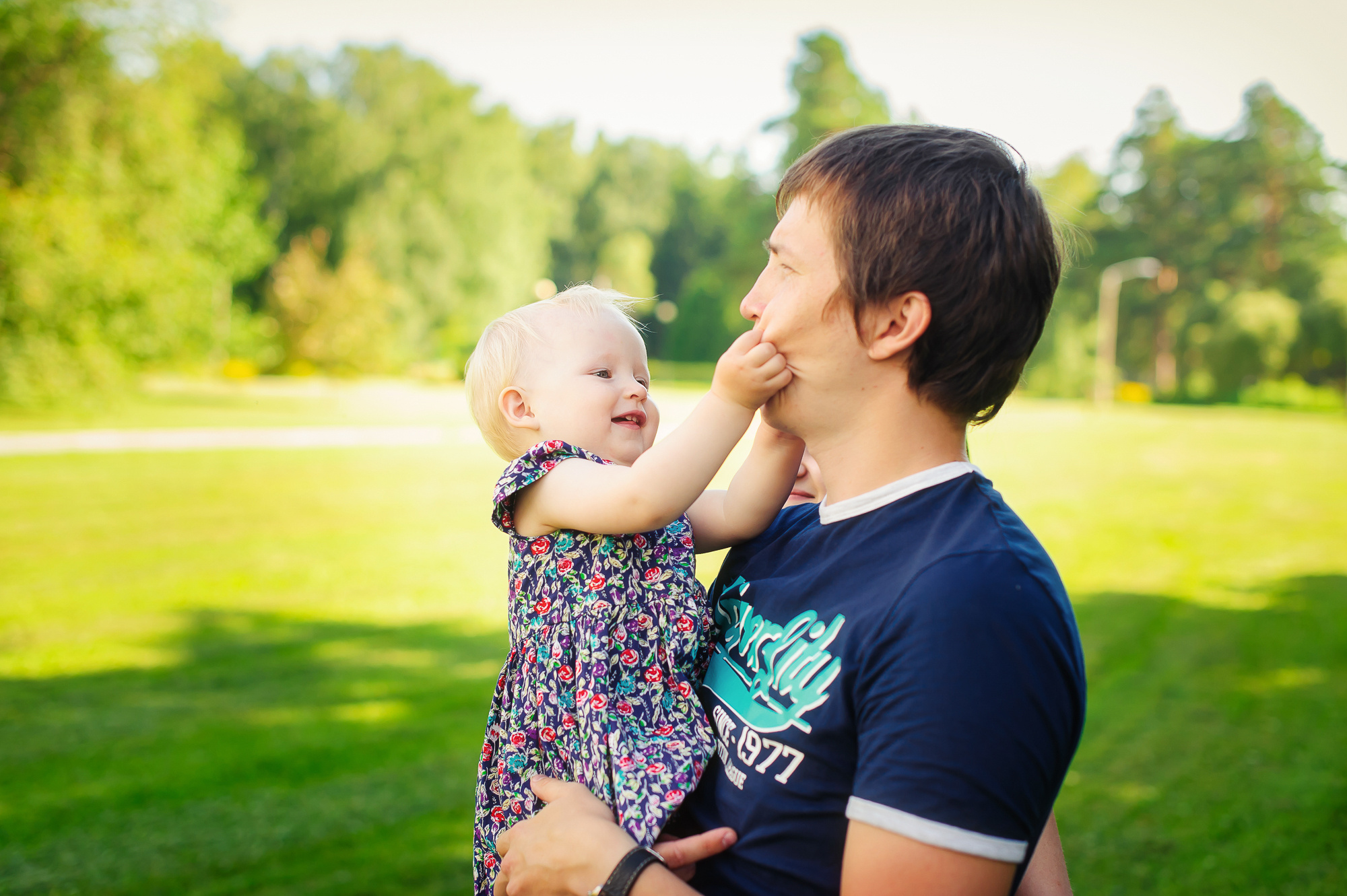 Галина, Алексей и крошка-дочка. Свадебный и семейный фотограф в Новосибирске Александр Счастный