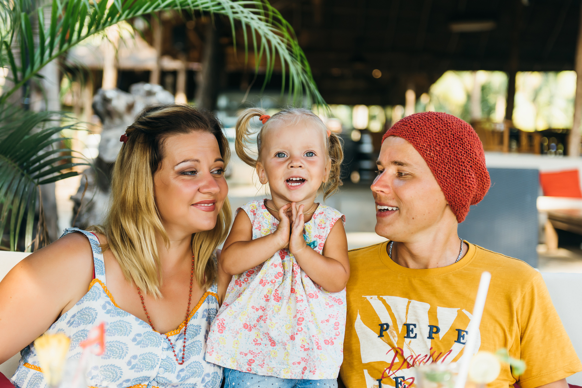 Оля, Саша и Арина в ГОА. Свадебный и семейный фотограф в Новосибирске Александр Счастный