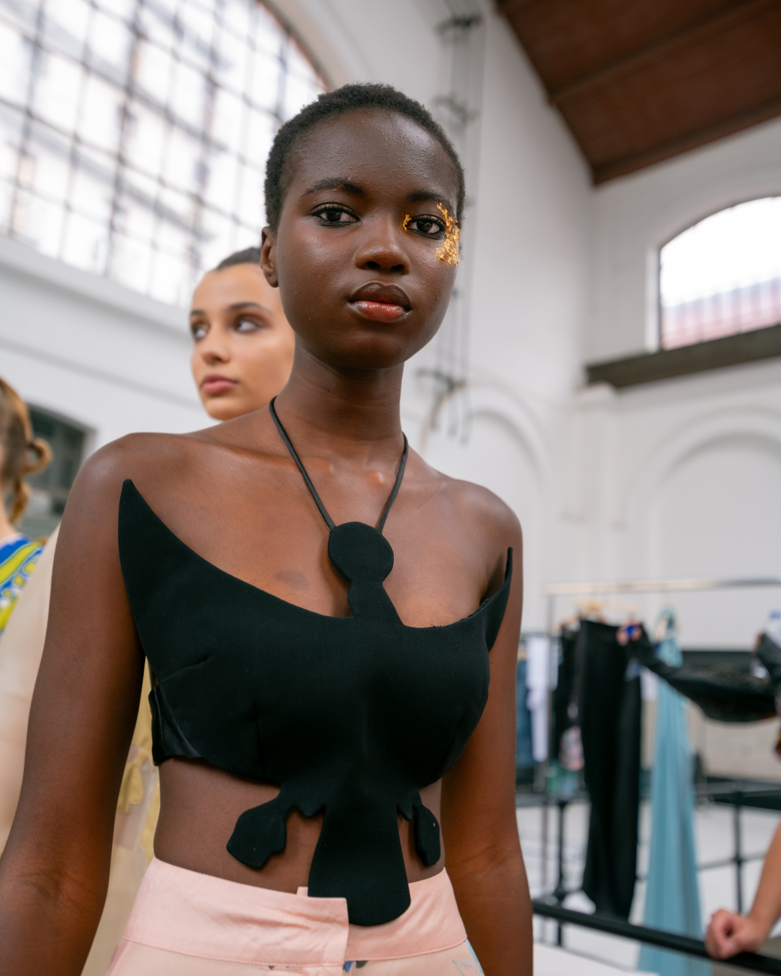 PORTUGAL FASHION WEEK SEPTEMBER 2023. Anastasiia Antoniuk portrait, family and couple photographer, Portugal