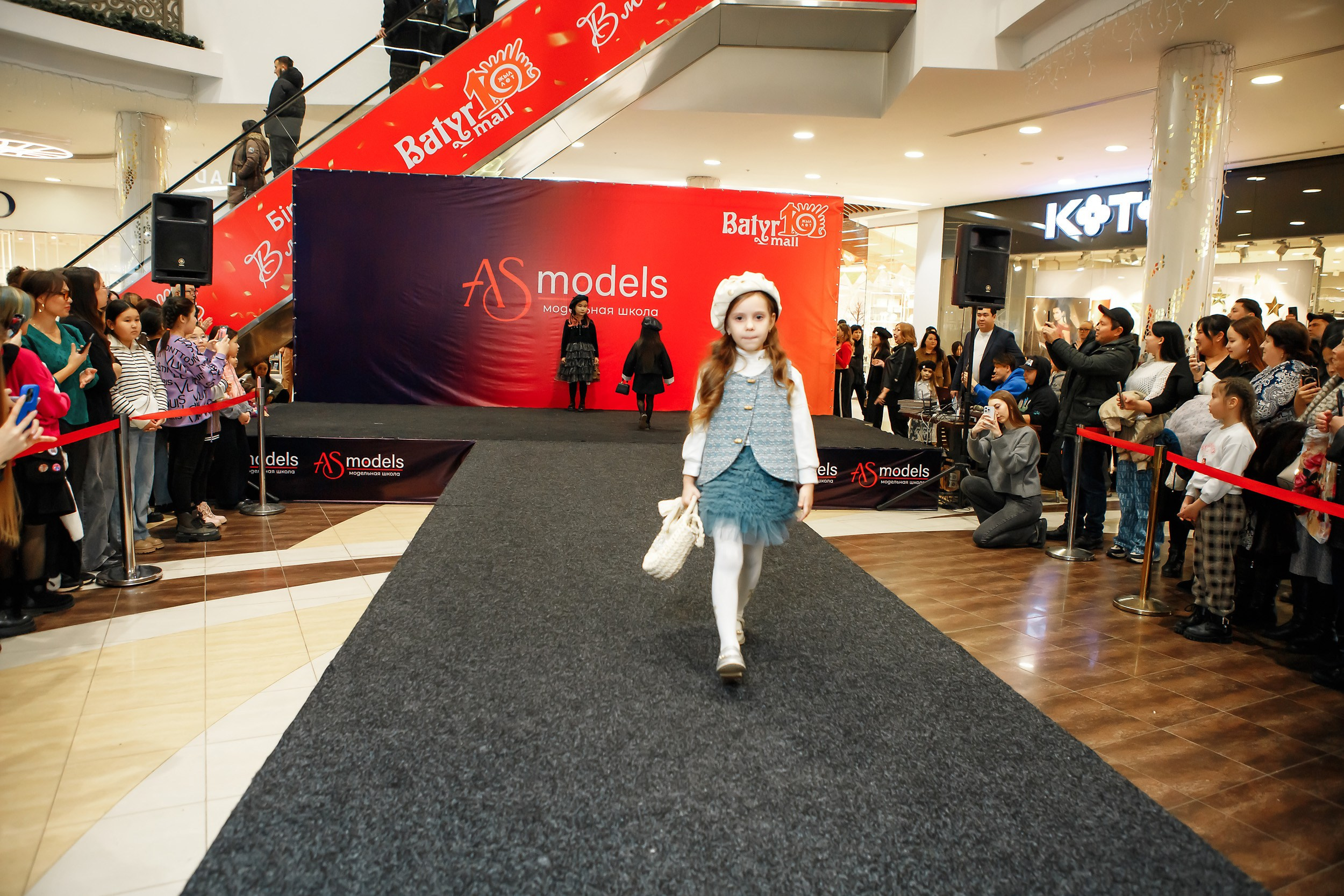 Fashion Show модельной школы AS Models. Кипятком Павлодар