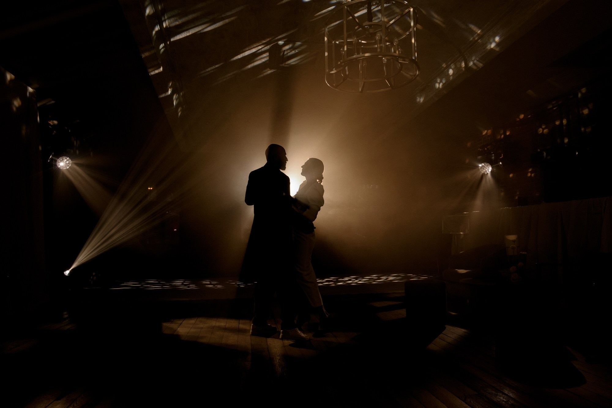 Ночь. Музей. XIII+. Алина Посторонка