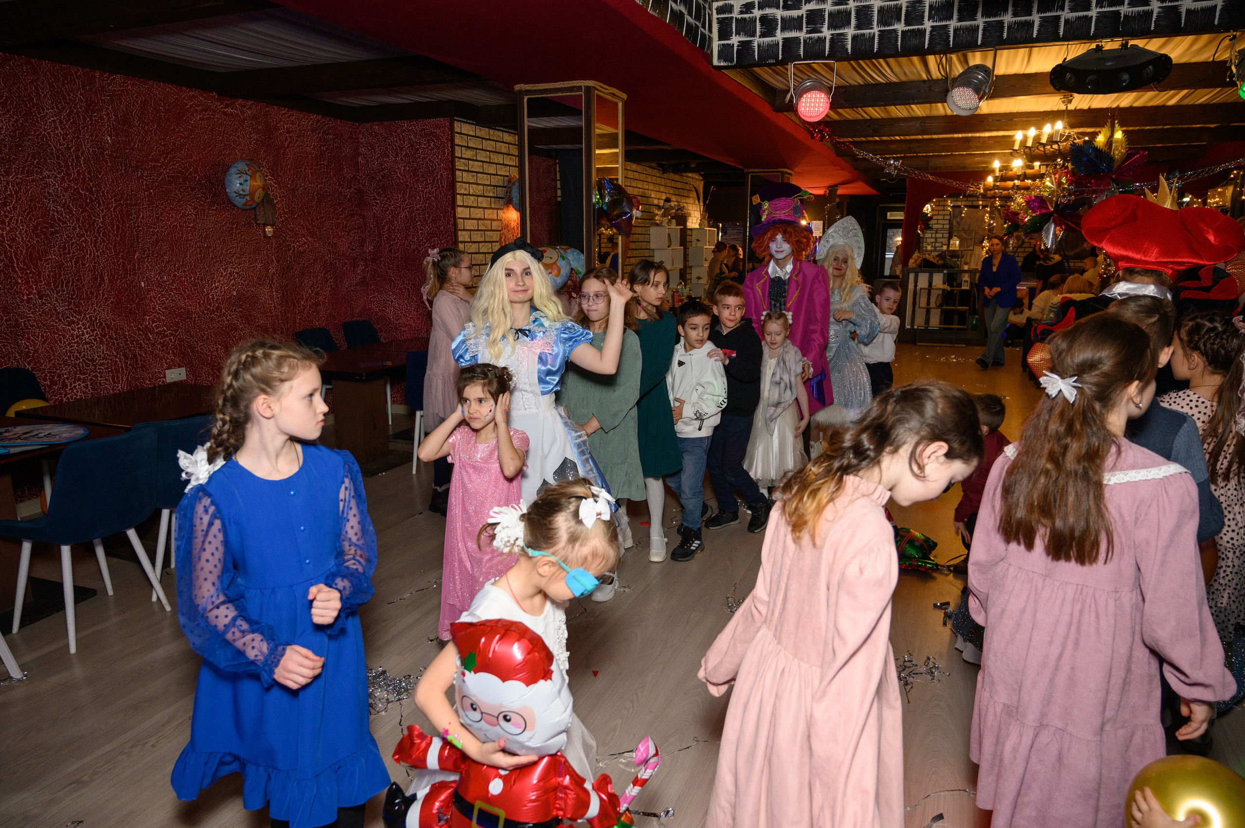 Новый год (дети-сироты). Семейный фотограф Казакова Дарья