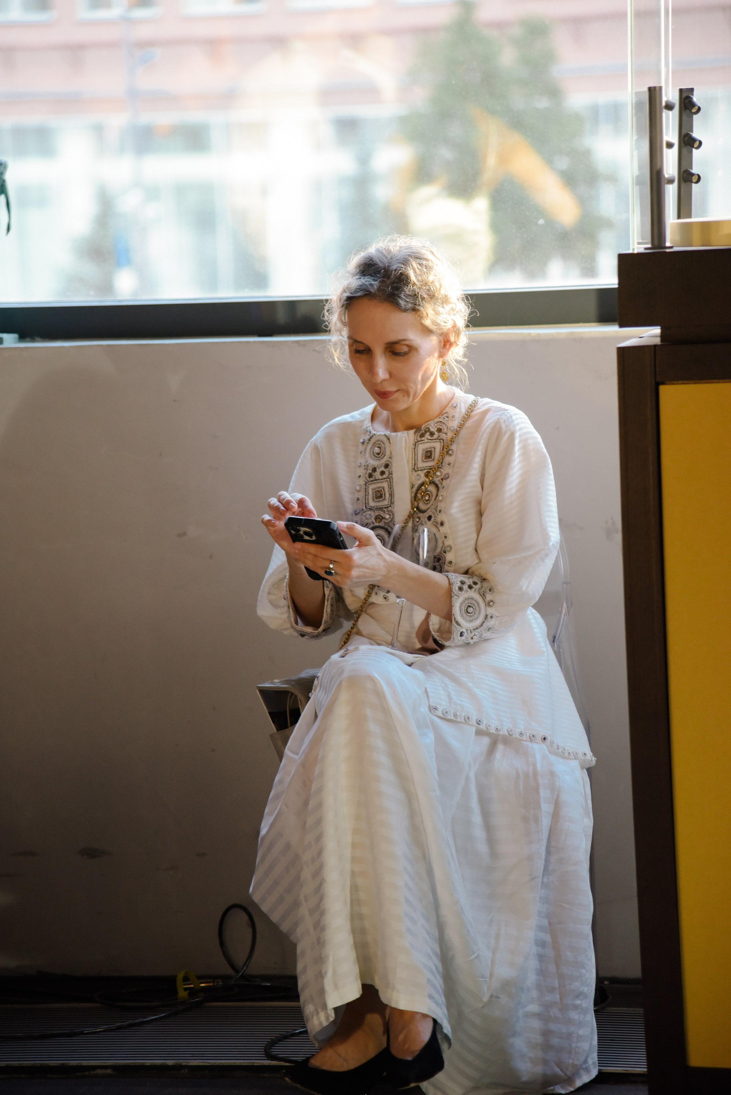 Александр Дильбази Игра взглядов в гранатовом саду. Фотограф Лола Волна, город Москва