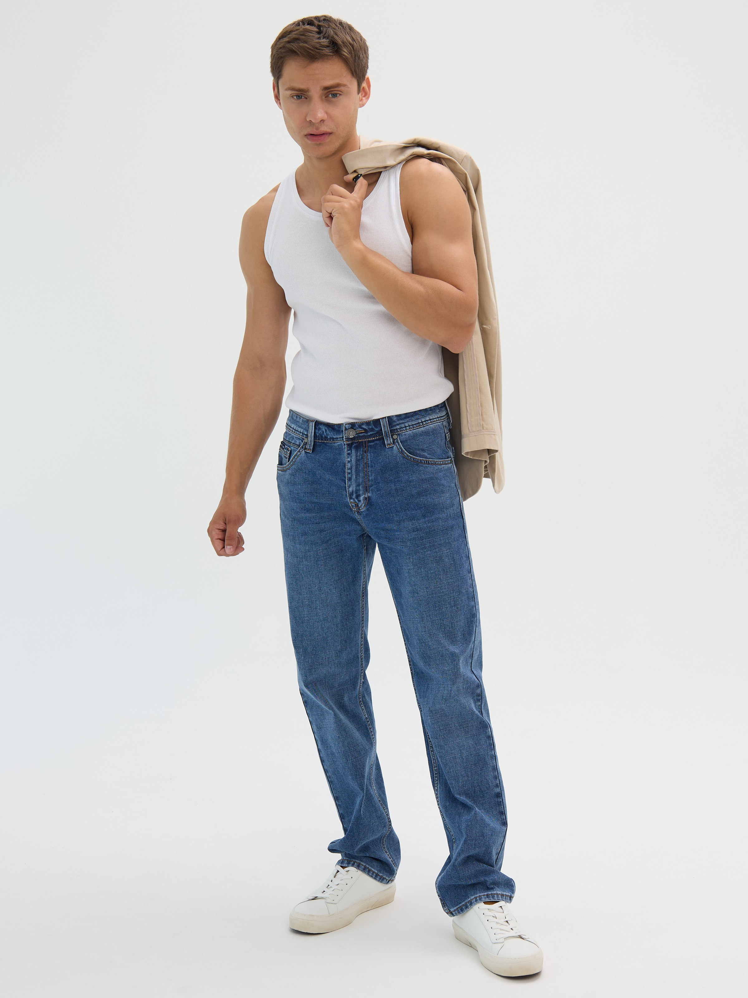 Каталожные фото одежды, сборные съемки для маркетплейсов Вайлдберриз, Новосибирск. Съемка фото и видео для маркетплейсов Вайлдберриз, Озон в Новосибирске