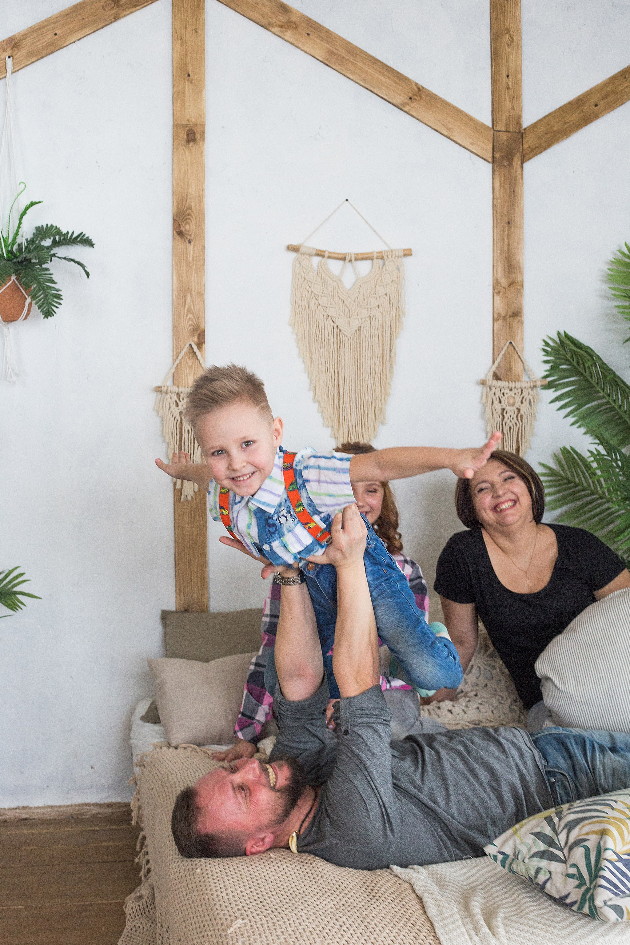 Студийная фотосессия семьи Александра и Марии. Детский и семейный фотограф, фотограф мероприятий Нижний Новгород