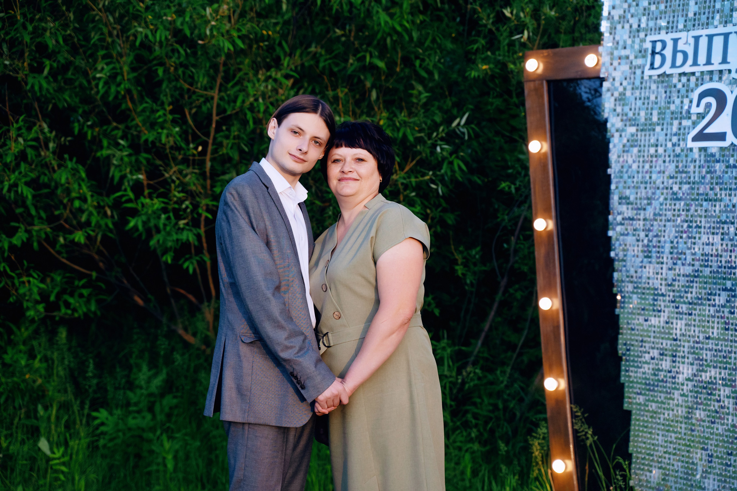 Выпускной 11 класс. Фотограф Ким Наталья в Красноярске