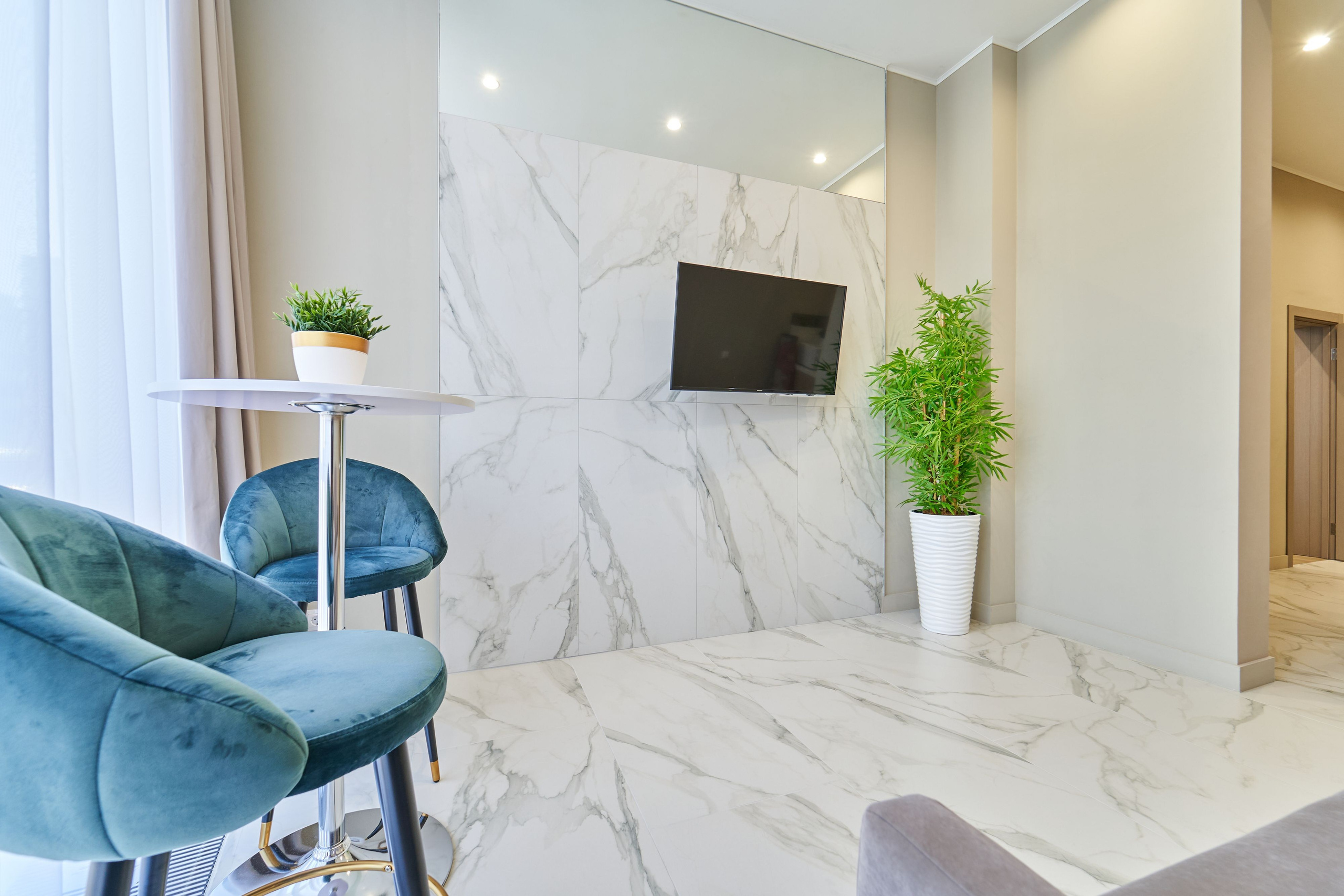 Mirror Аппарт Отель. Фото и видео съемка в Сочи Адлере Красной поляне