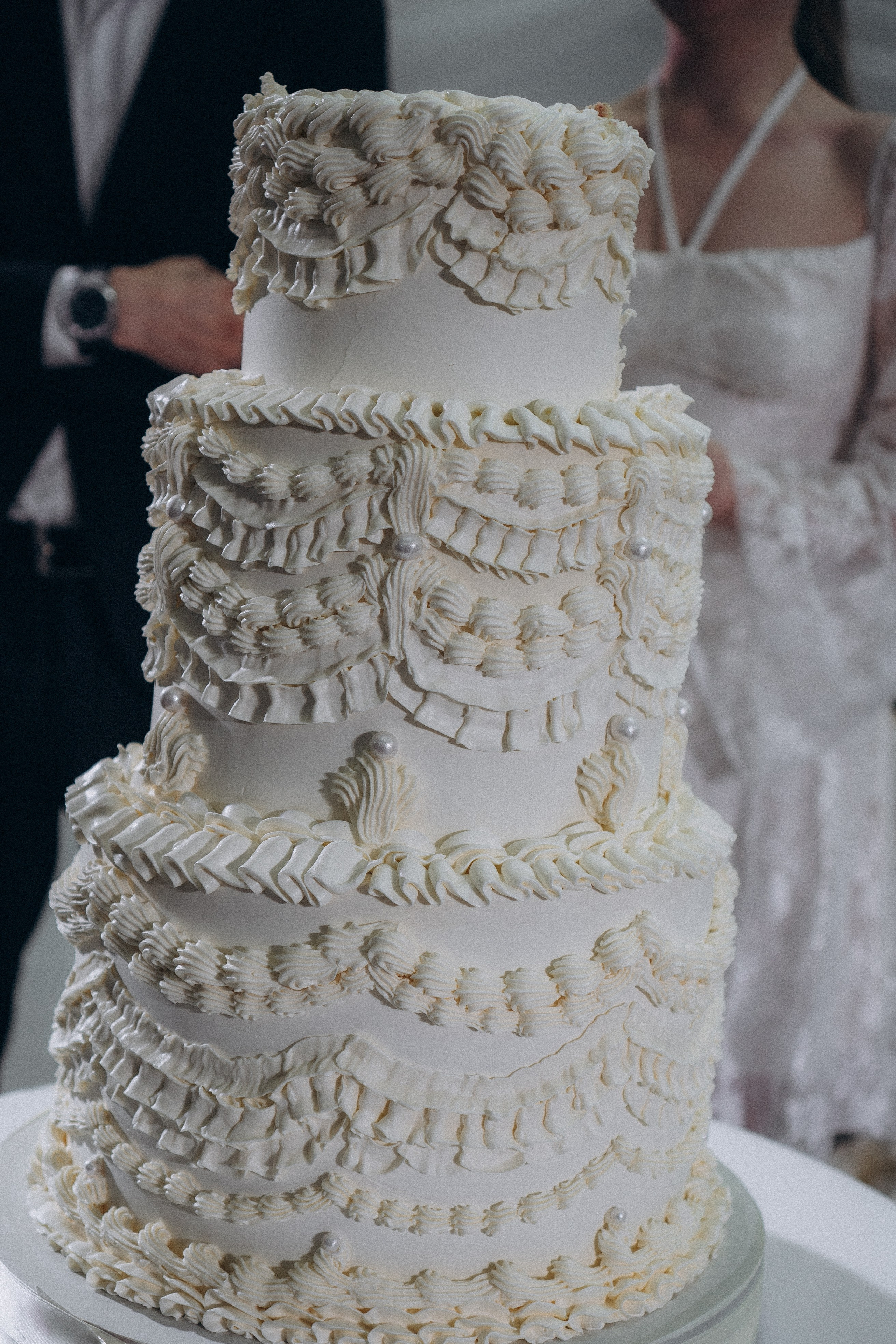 СВАДЕБНАЯ СЬЕМКА СБОРОВ В ОТЕЛЕ И ВЫЕЗД НА ЦЕРЕМОНИЮ (СНЯТО В СИБИРЕ В НИЖНЕВАРТОВСКЕ). Профессиональный фотограф, Санкт-Петербург — Виктория Богомолова