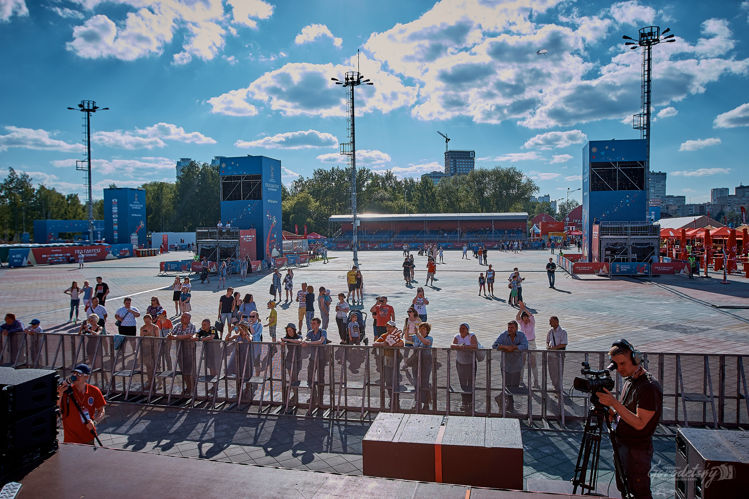 Fifa Fan Fest 30 июня-01 июля 2018. Профессиональный фотограф в Екатеринбурге Юра Сахар