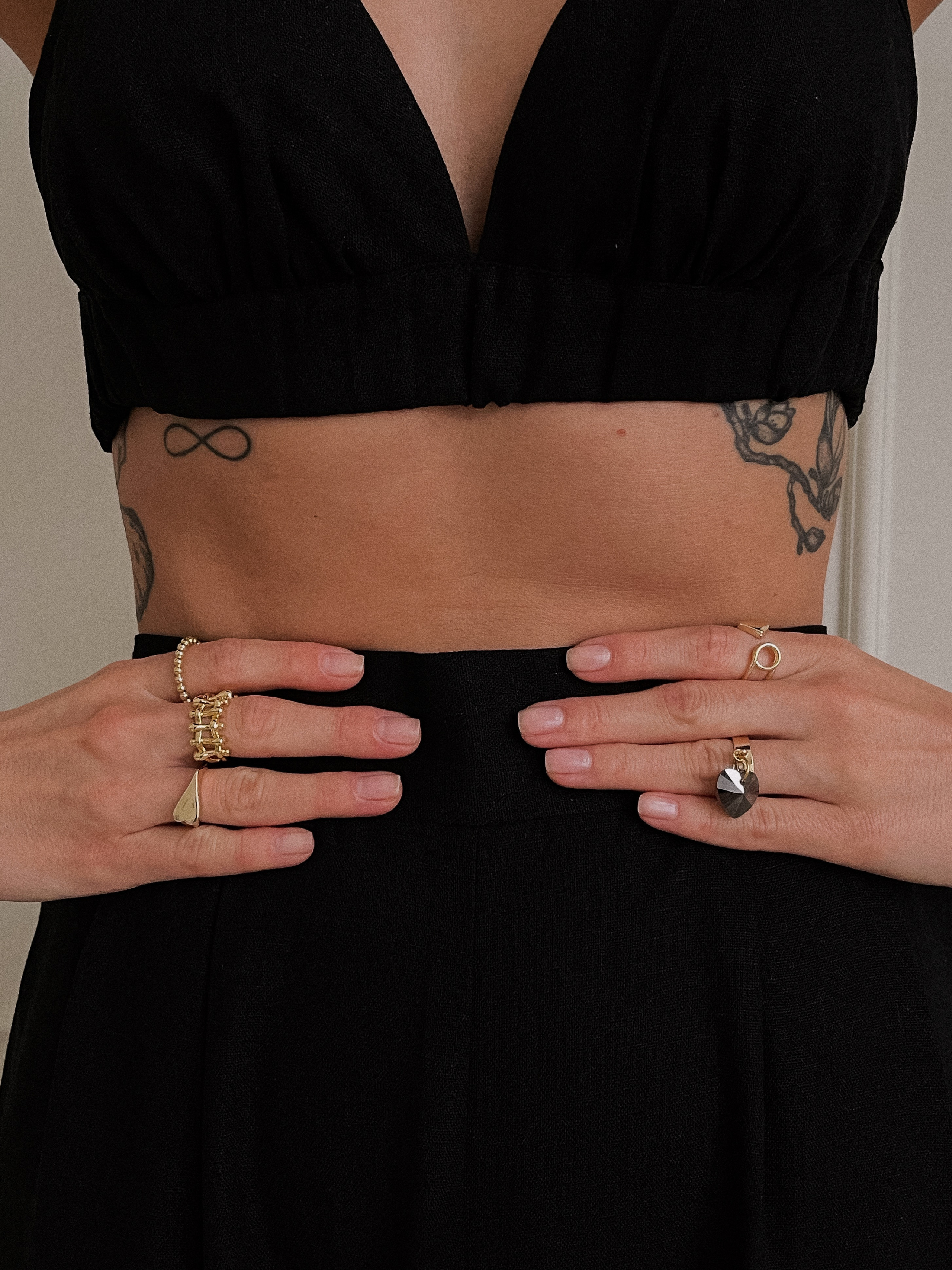 Be label jewelry. CHRISTINA GRIG // photographer, content creator