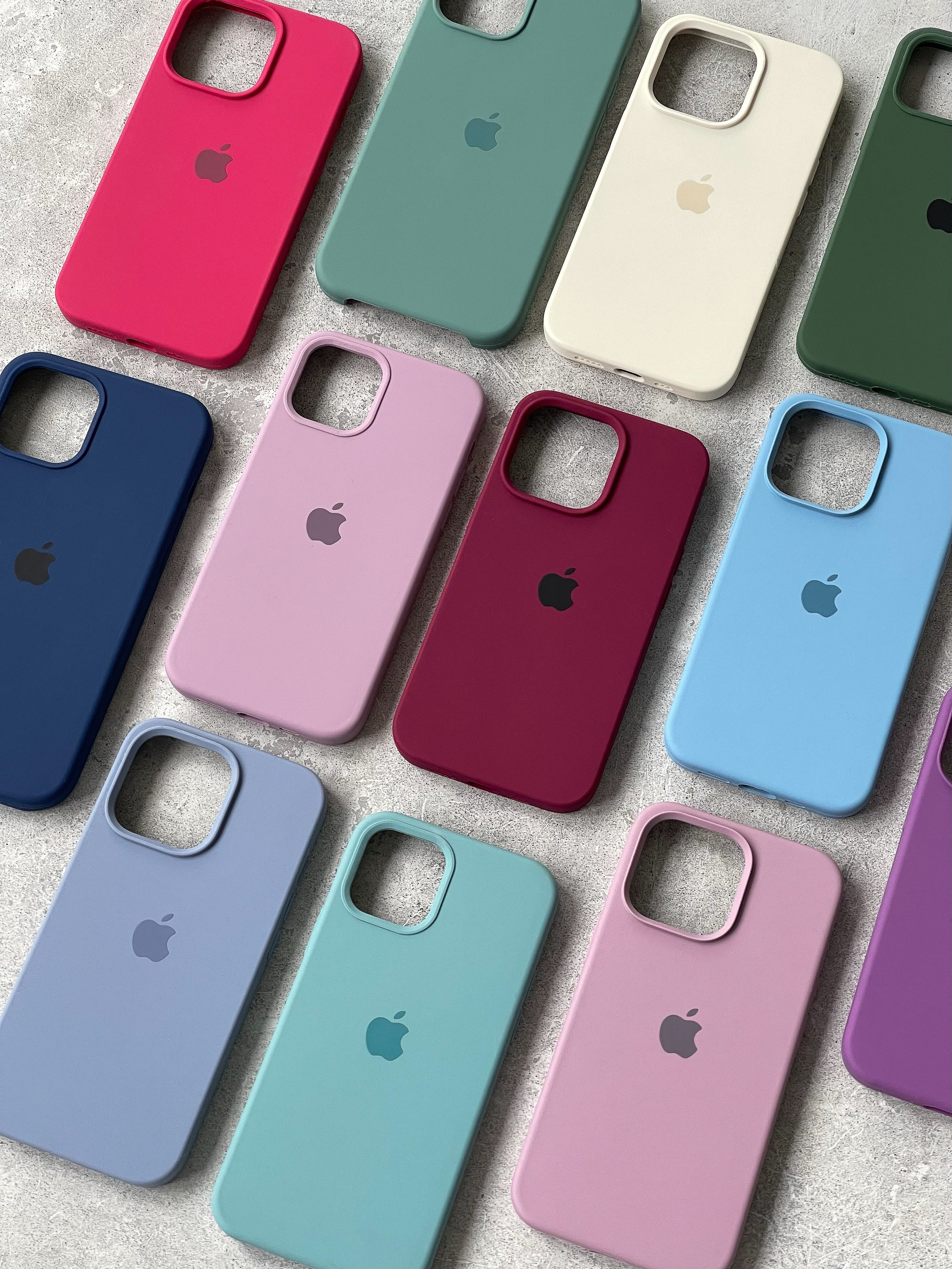 IPhone cases (@y_barygi). CHRISTINA GRIG // photographer, content creator