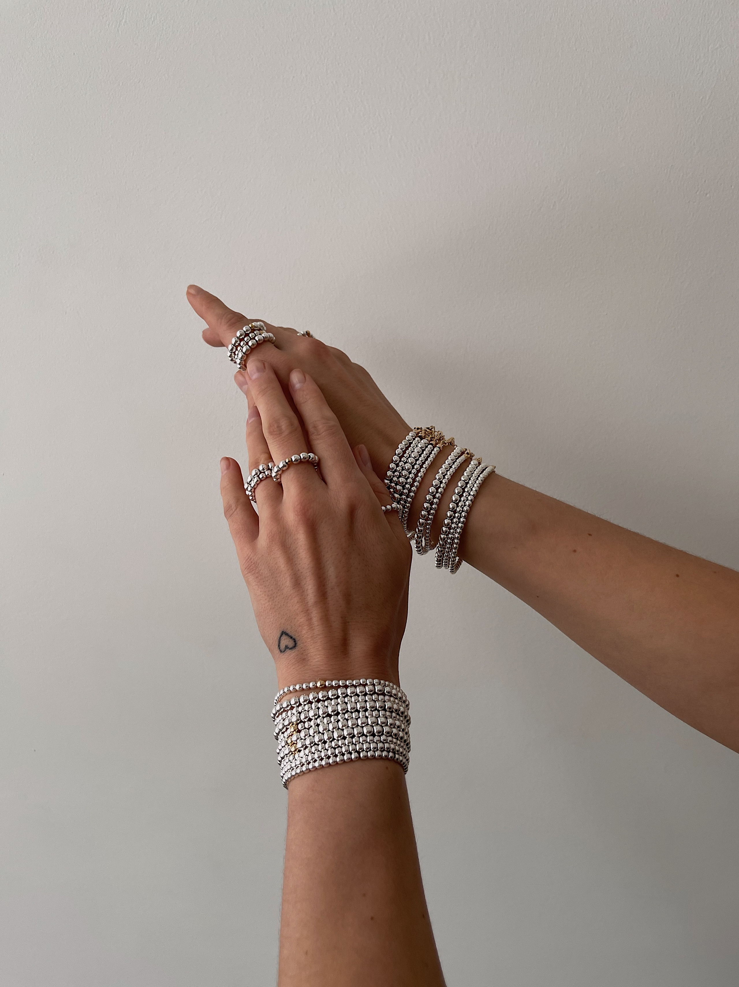 Be label jewelry. CHRISTINA GRIG // photographer, content creator