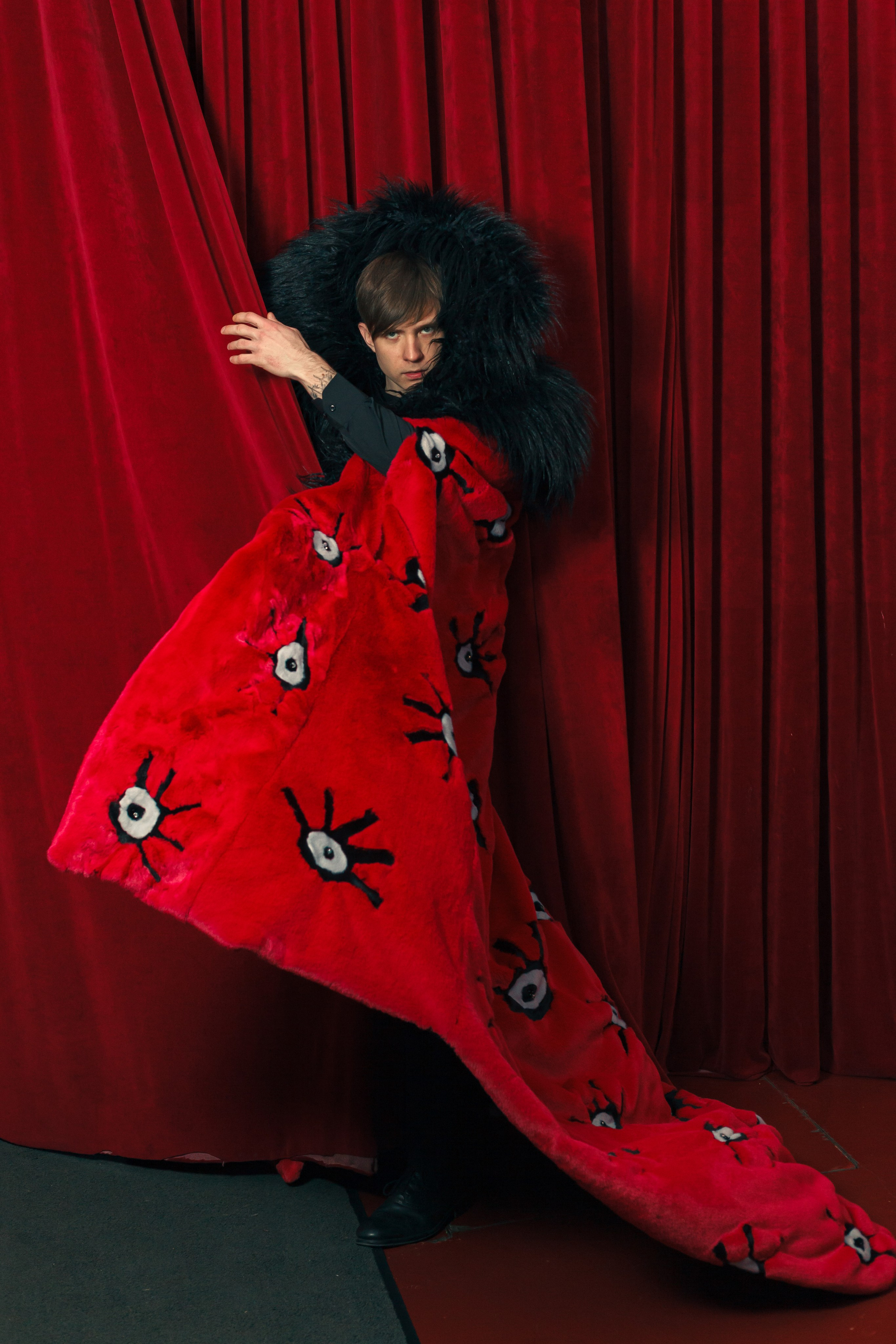 Шуба. Трон. Театр. Фотограф в Санкт — Петербурге Валерий Гаухман