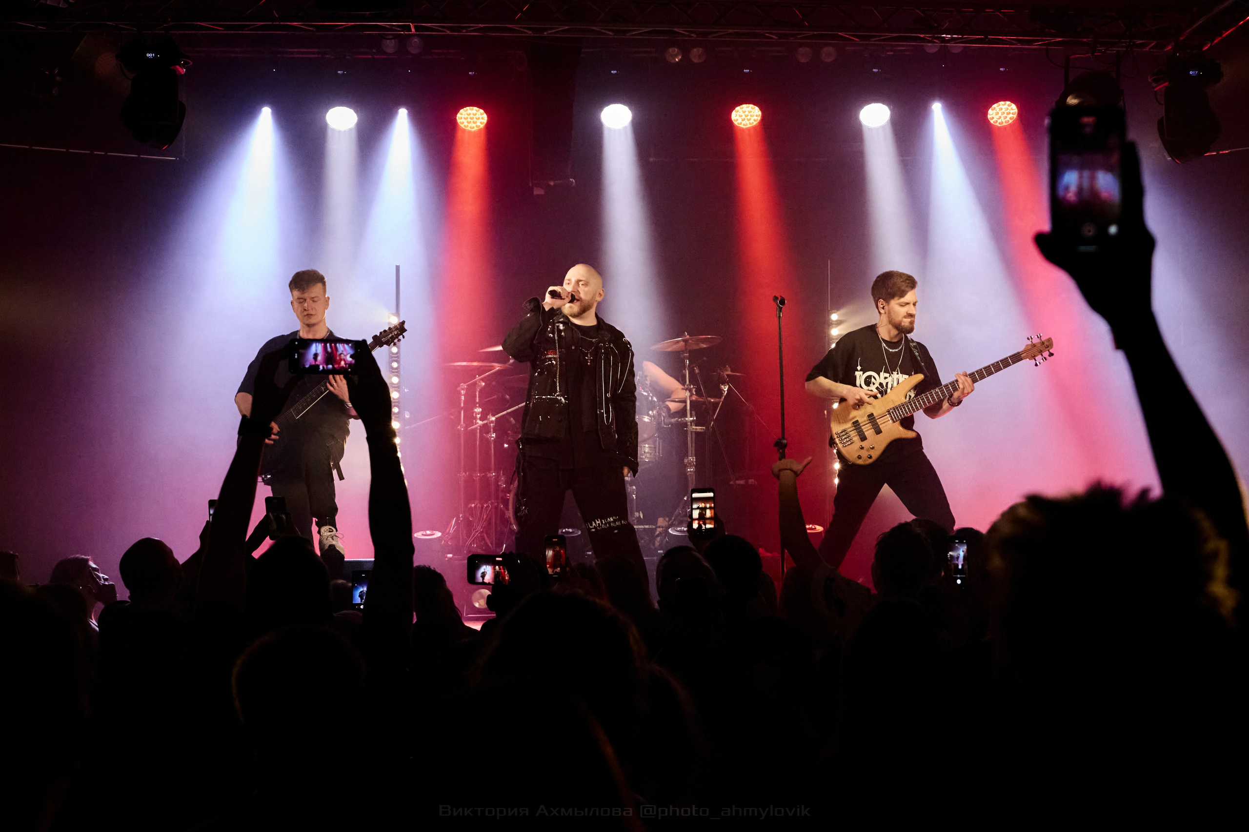 30.03.2024 iOstra Glastonberry. Виктория Ахмылова. Фотограф в Москве