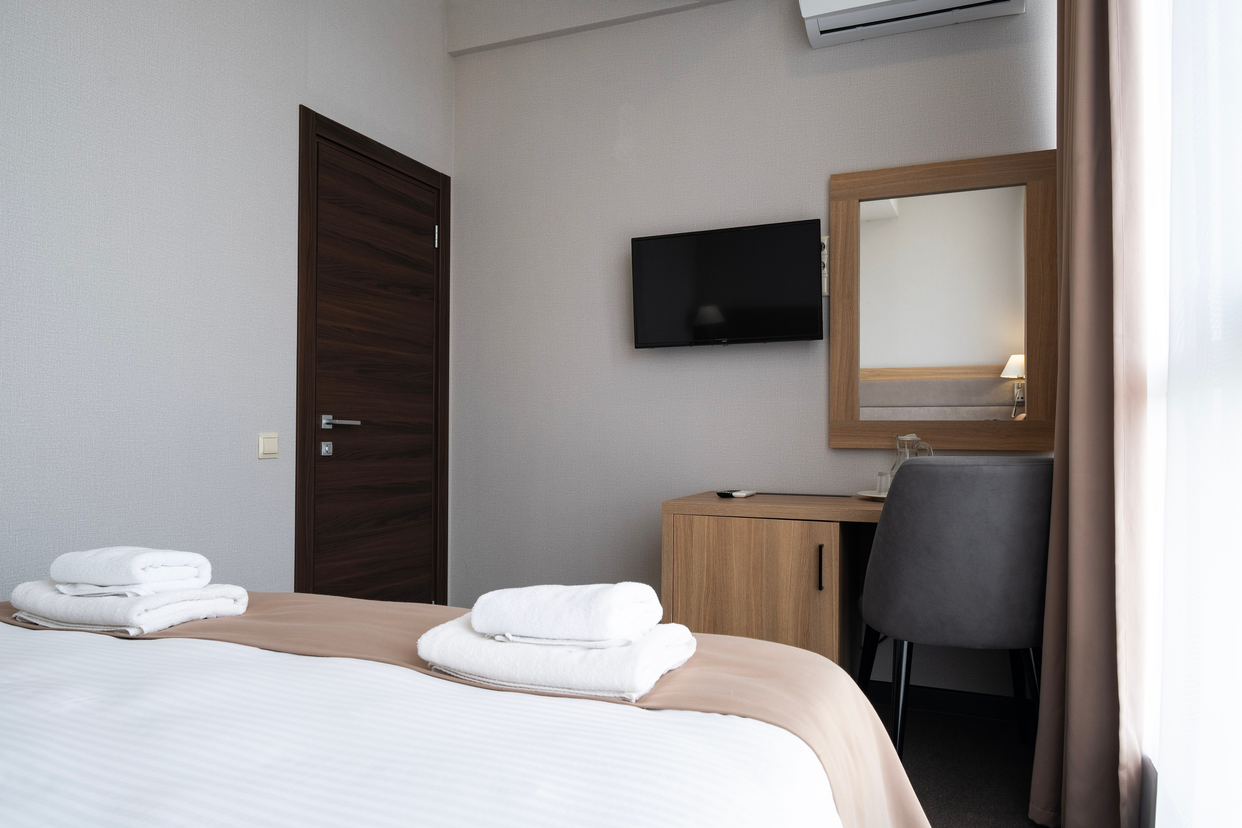 Отель Sariya. Главная