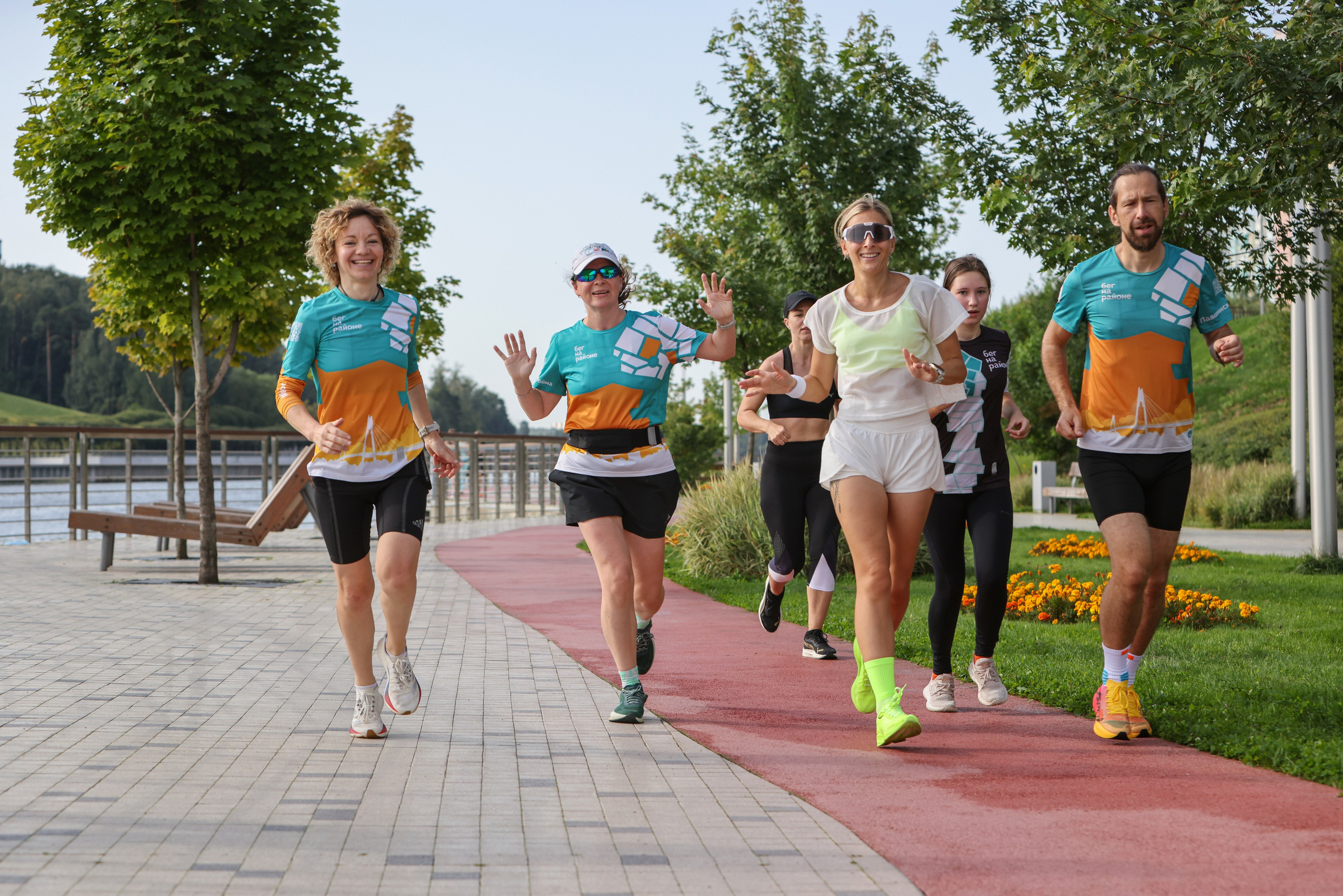 Последний летний старт 5 вёрст Павшинская пойма. Фотограф Сергей Ловкий