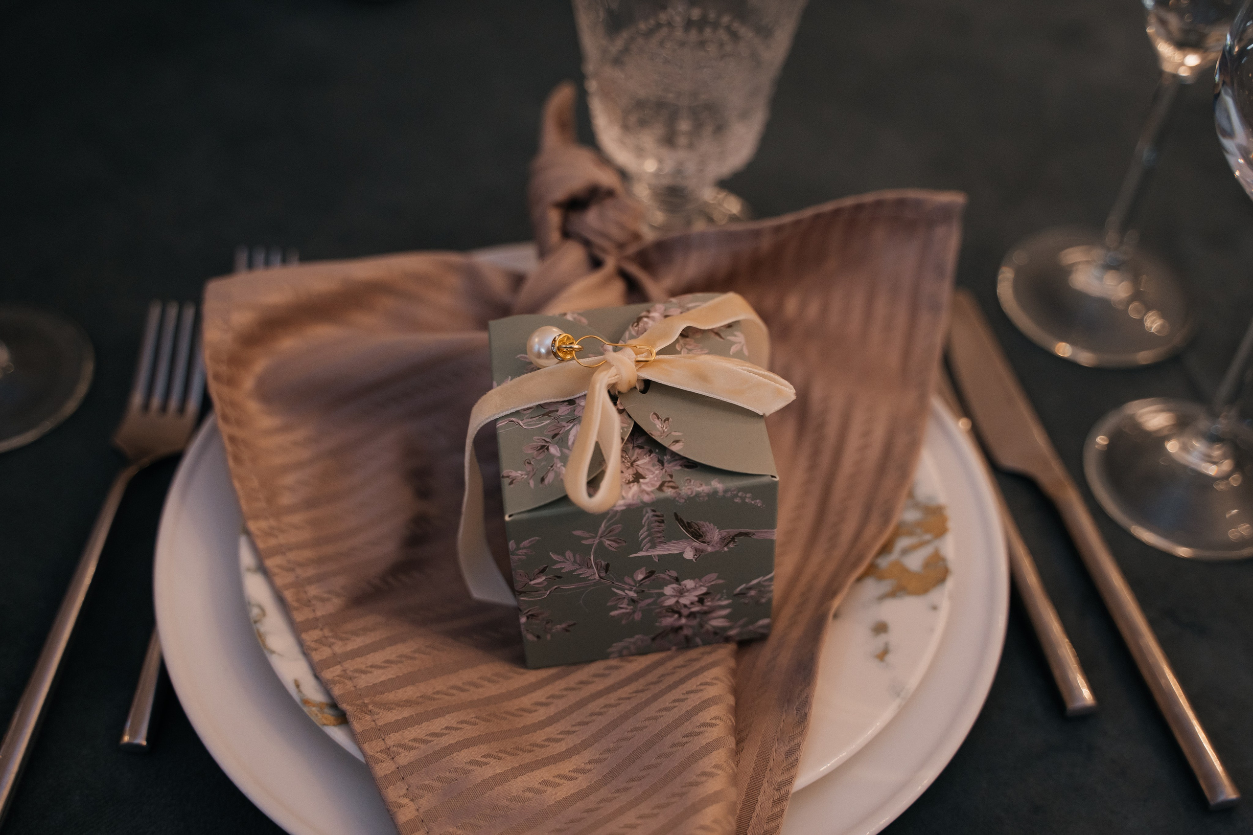 Wedding «A long walk». Свадебные фотограф и видеограф Наталья и Анатолий Новиковы СПб