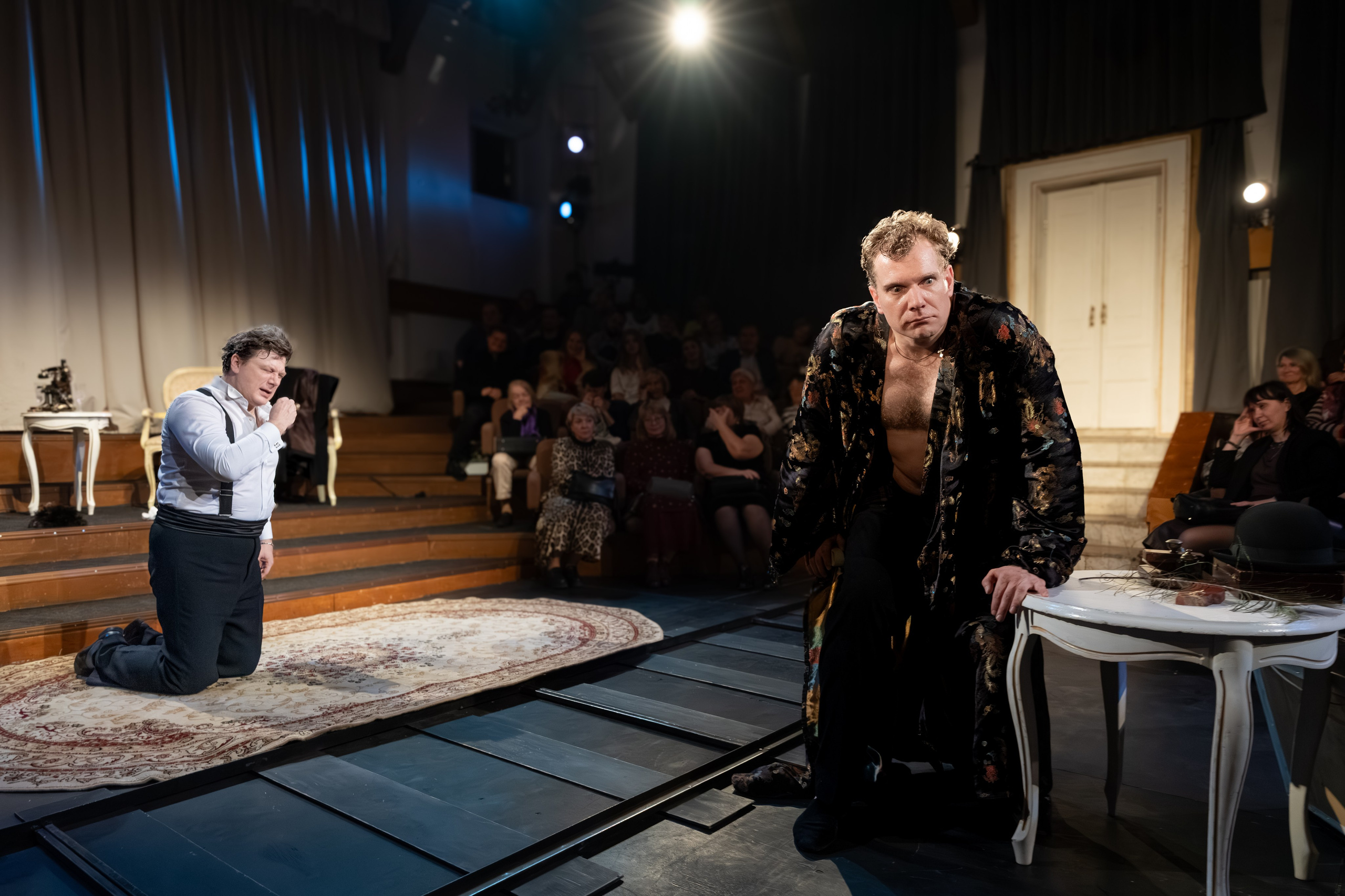 Театр Сфера: Гнездо перелётных птиц (100-й спекталь). Сайт фотографа Сергея Абрамова