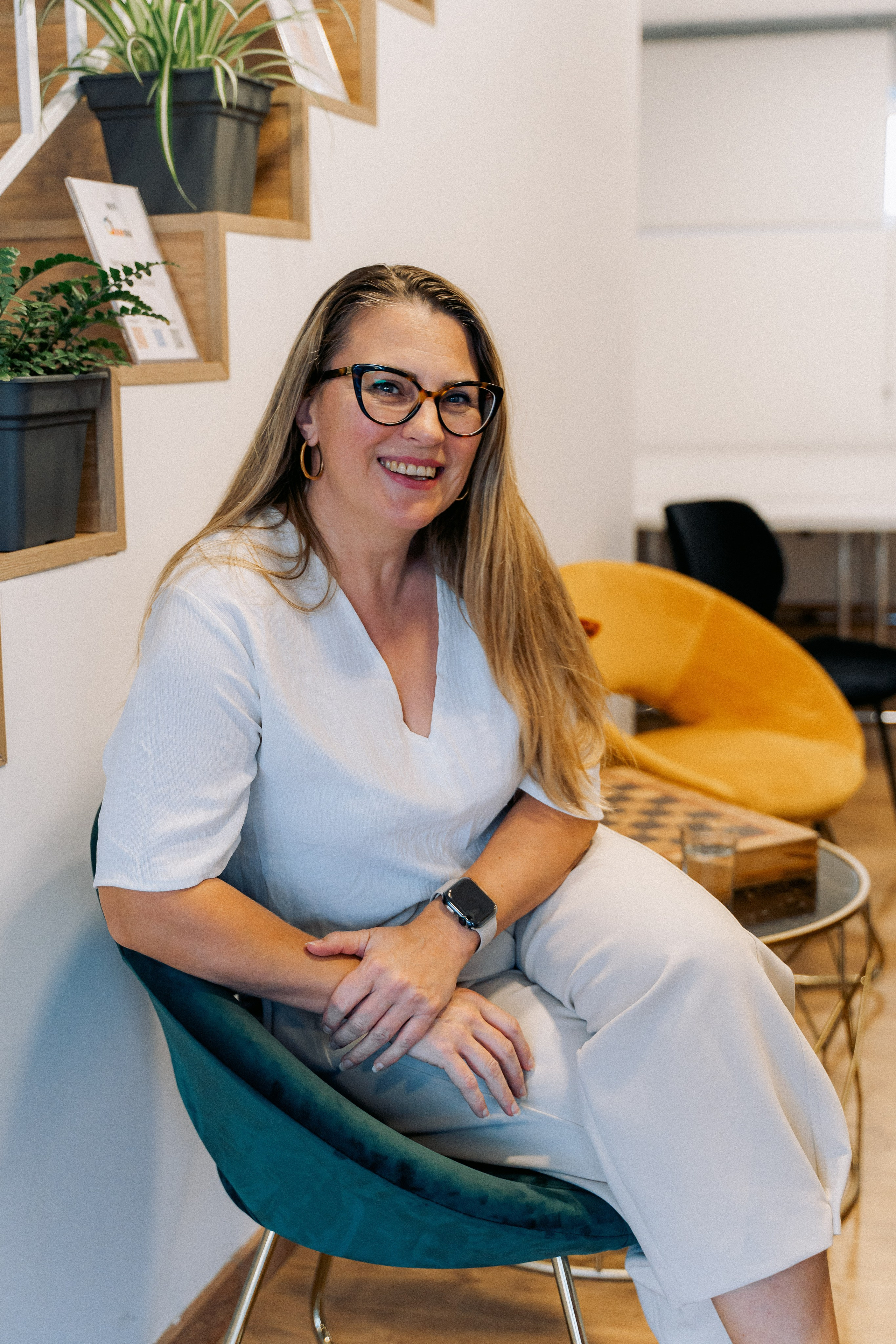 Литературный вечер в Никосии. Свадебный и семейный фотограф Ирина Чернова