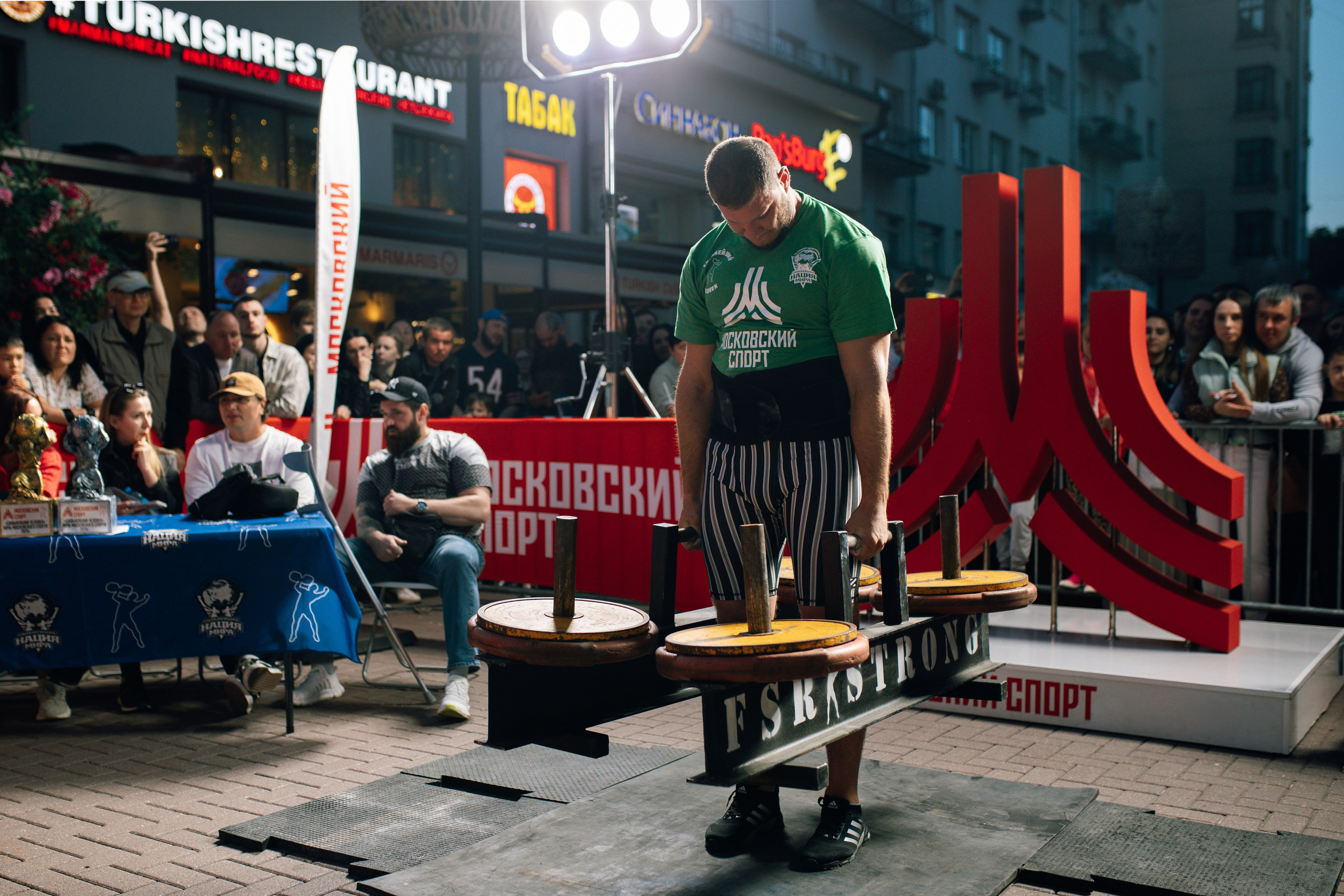Strongman, Ночь московского спорта, 05.07.2025. Портретный и лайфстайл фотограф в Москве Катерина Медведева