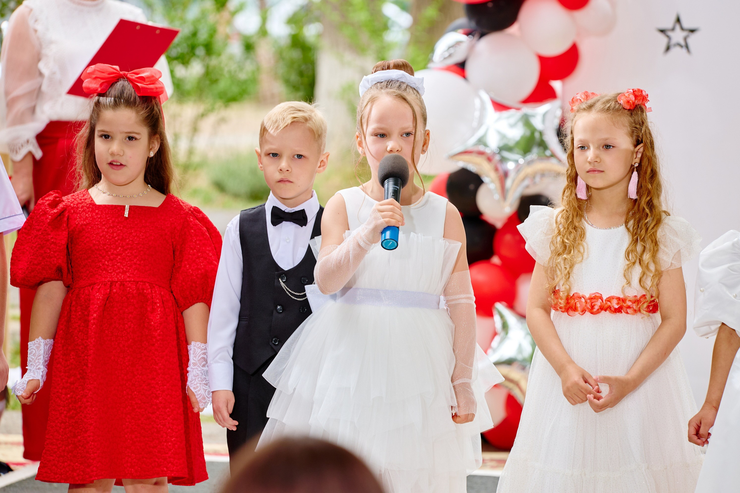 Выпускной 45 сад. Фотограф Выпускные альбомы Таганрог Сергей Коробченко