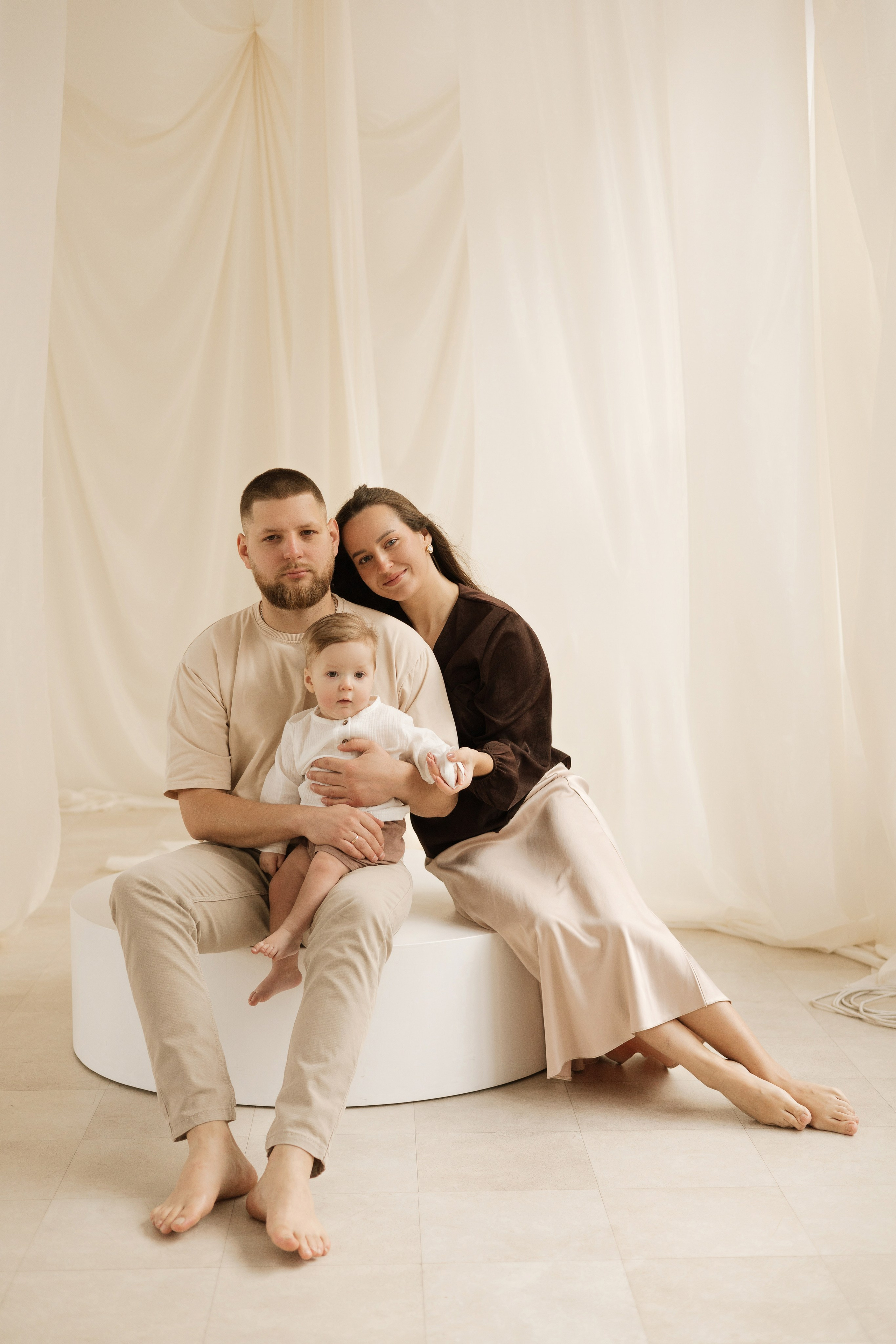 Арсений с мамой и папой. Фотограф в Кемерово Миллер Анна