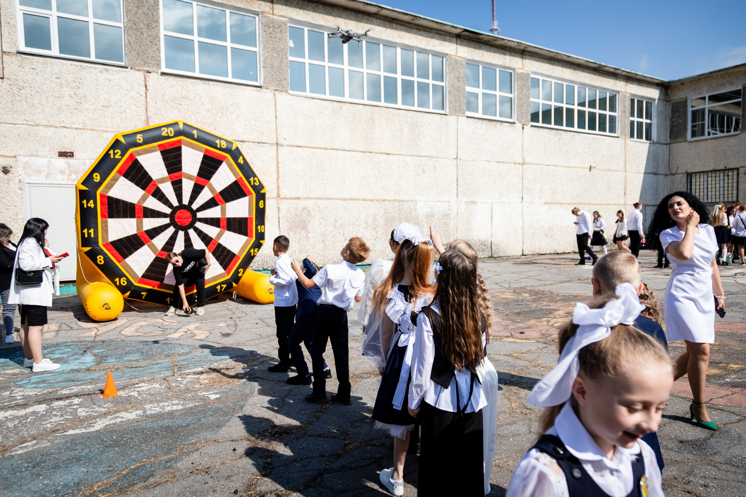 Гимназия № 50. Детский фотограф видеограф в Хабаровске Михаил Орлов