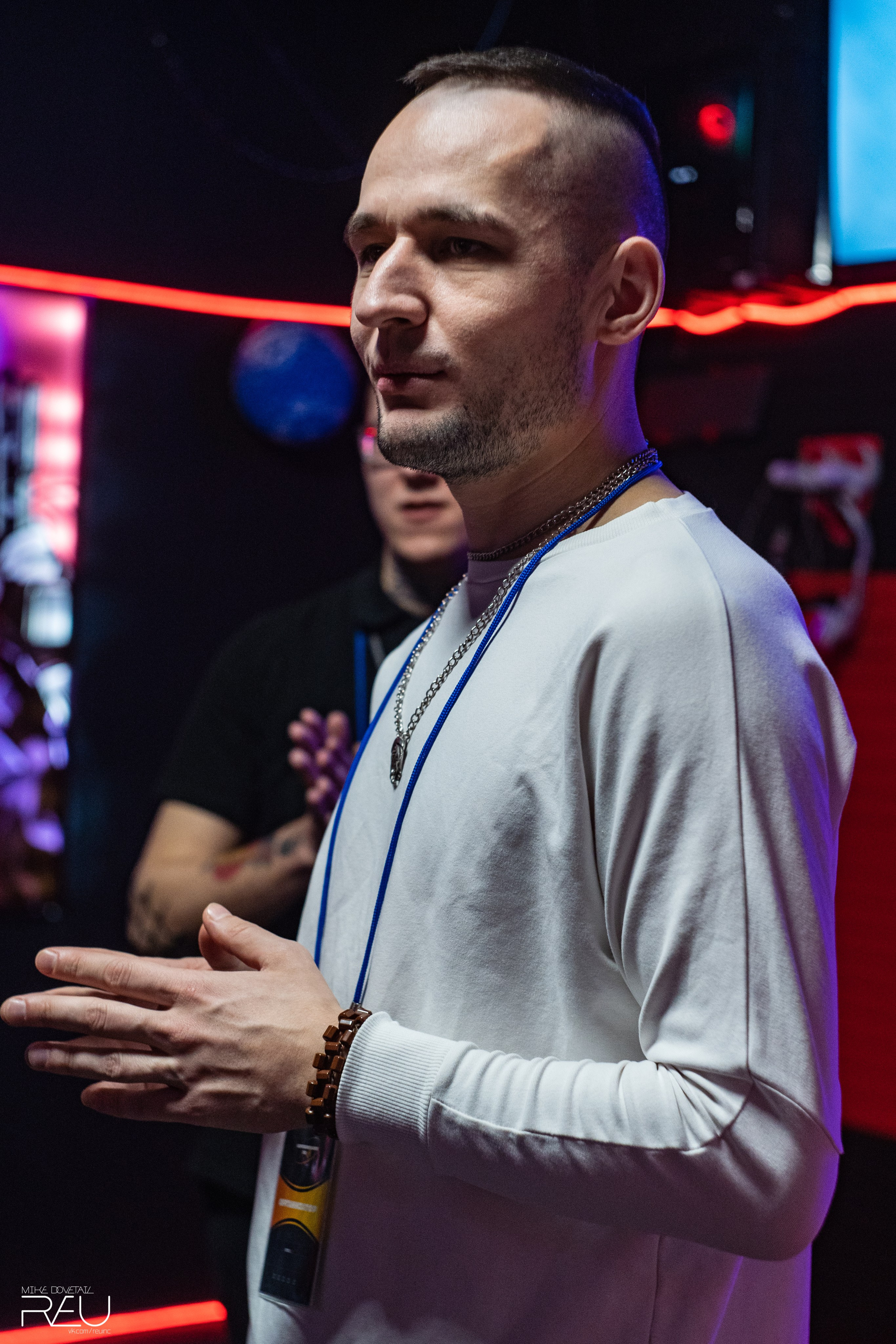 ТУРНИР ПО VR. Mike Dovetail | Портретный и репортажный фотограф