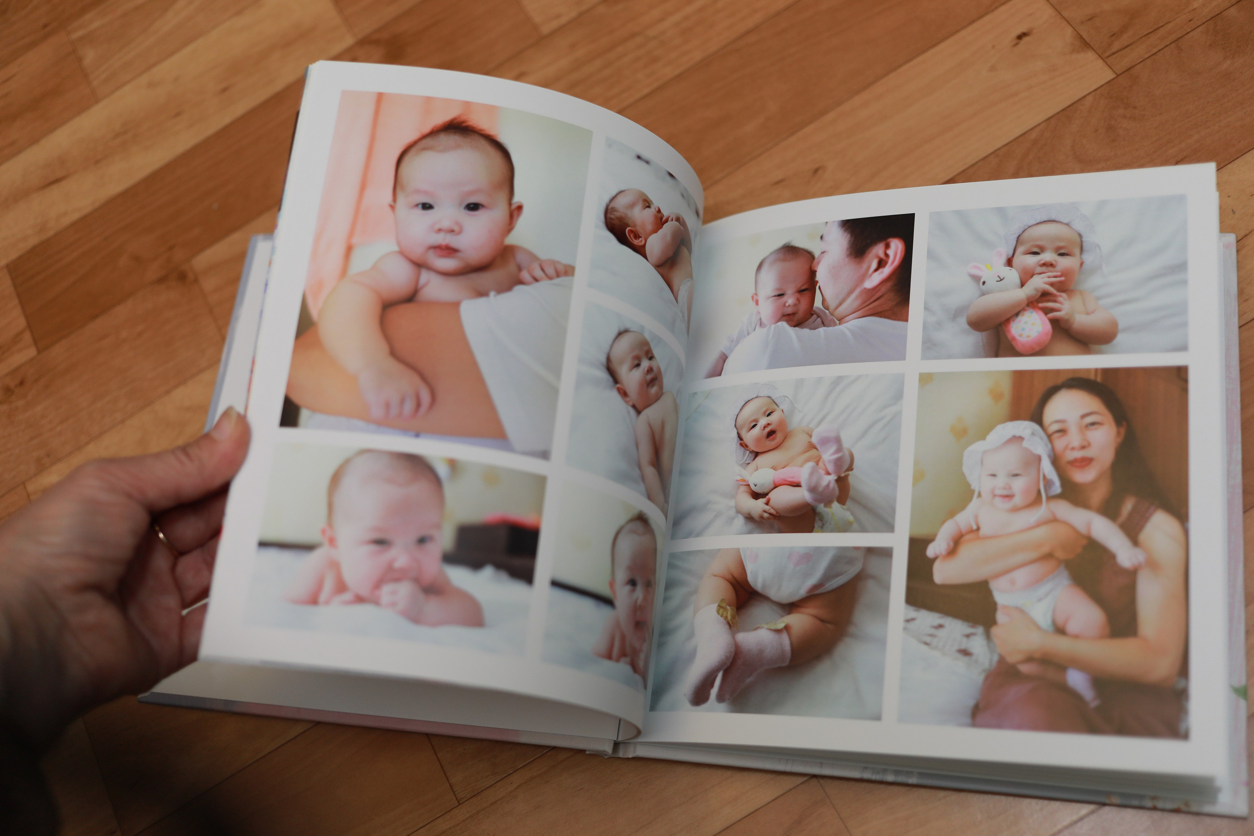 medlori fotobook Фотокниги в Липецке. Фотокнига постраничная (от 20 до 40 страниц), цена зависит от количества разворотов. Варианты фотокниг, созданные мной от фотосъёмки до дизайна. Цена: от 7500 руб за 10 разворотов. Обложка жёсткая, листы 350 мг. Фотограф Медведева Лариса.