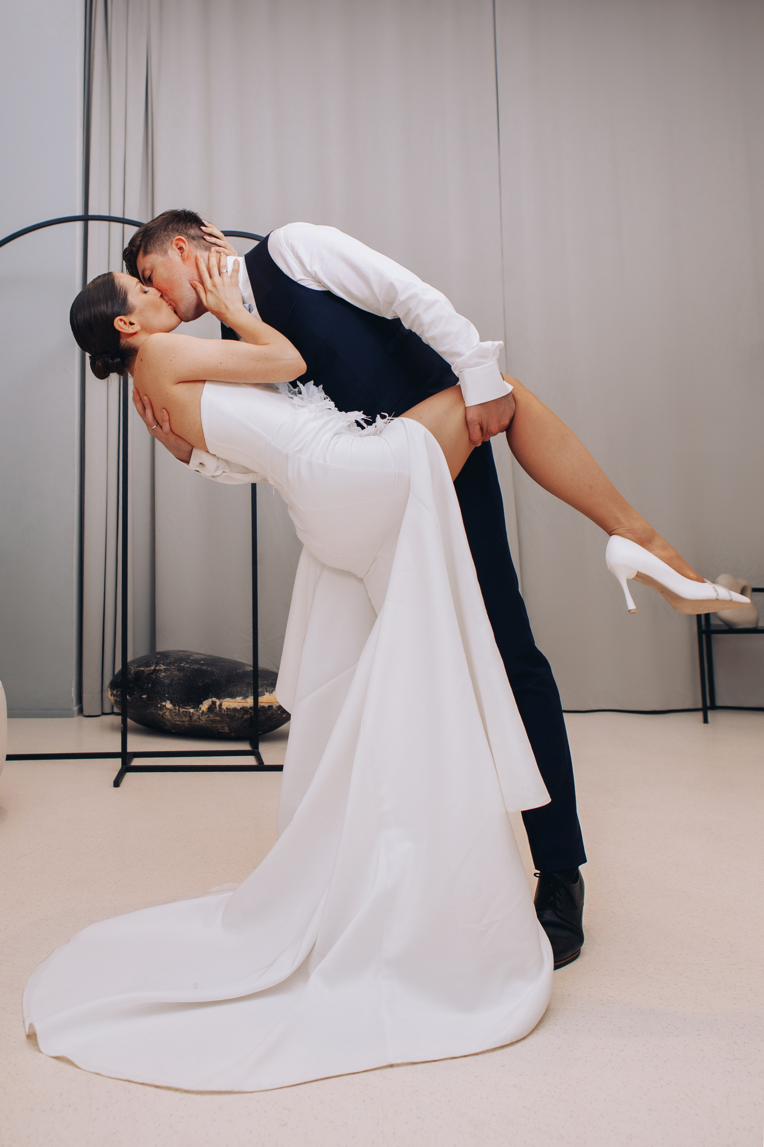 Фотосессия жениха и невесты в шипиловском загсе. Фотограф Ольга Ефремова