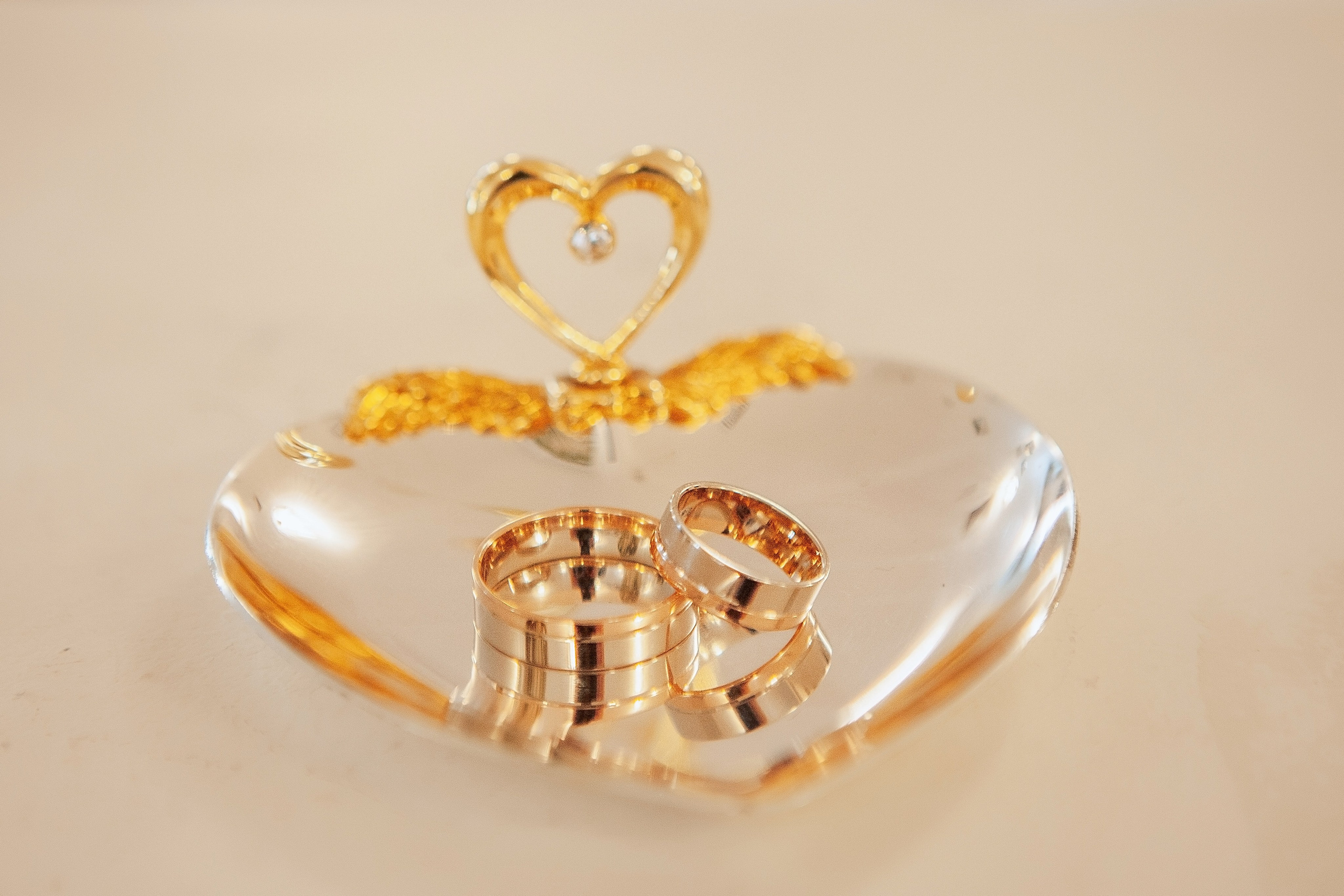 Фотосессия молодоженов на пляже Рублево. Фотограф Ольга Ефремова