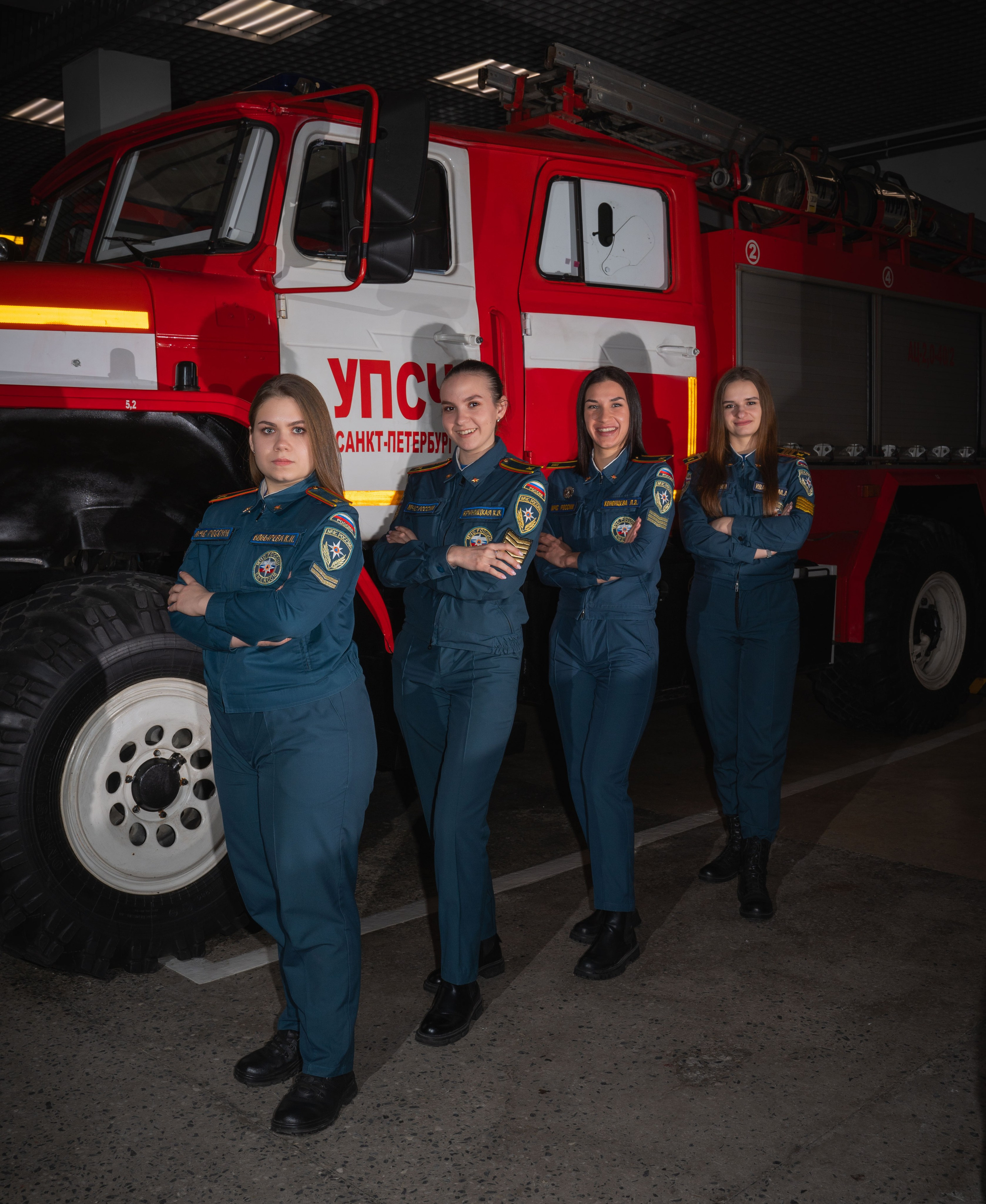Девочки МЧС. г. Санкт-Петербург. Vadim Nevenglovskii Фотограф в разных жанрах