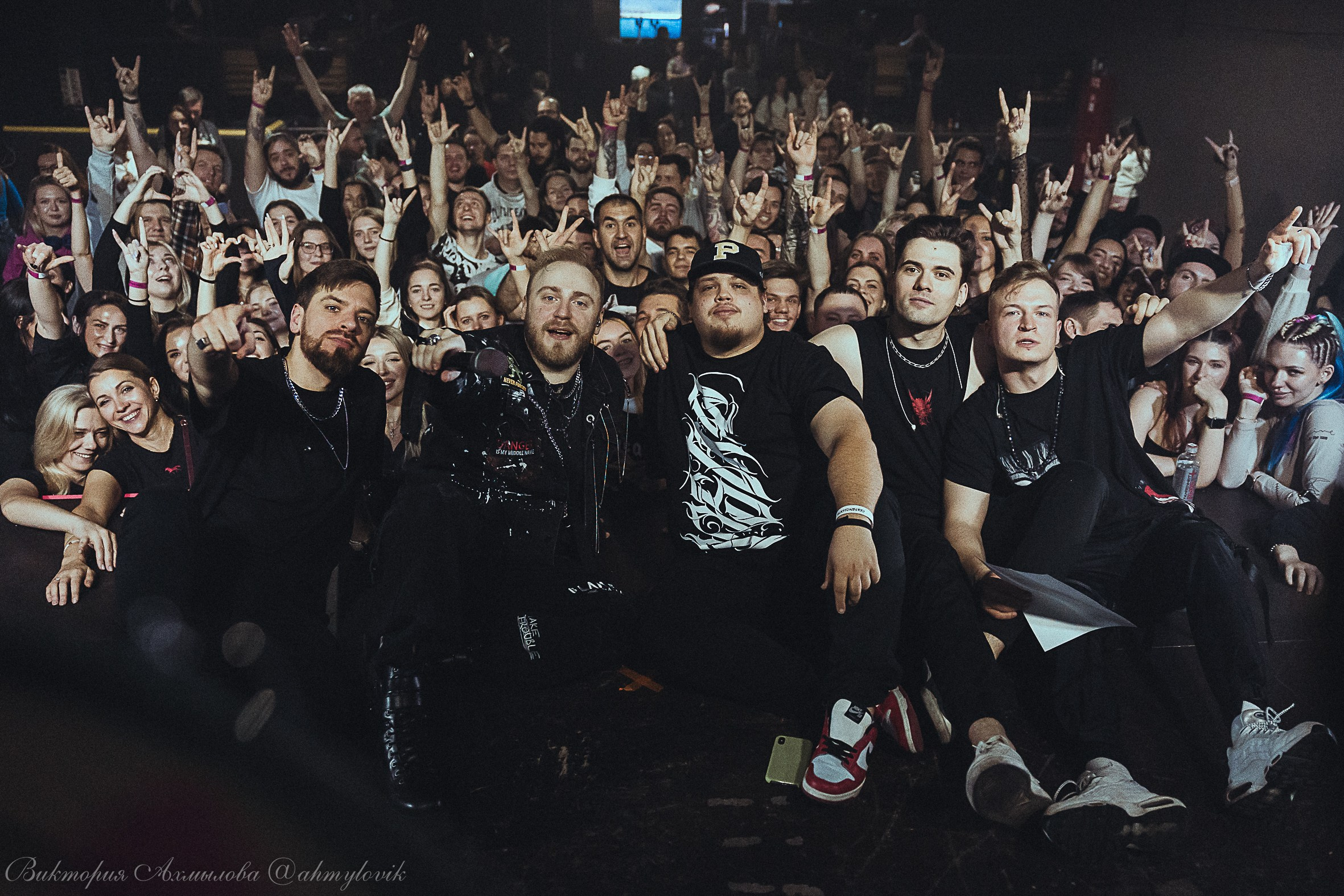 19.11.2023 iOstra Glastonberry. Виктория Ахмылова. Фотограф в Москве