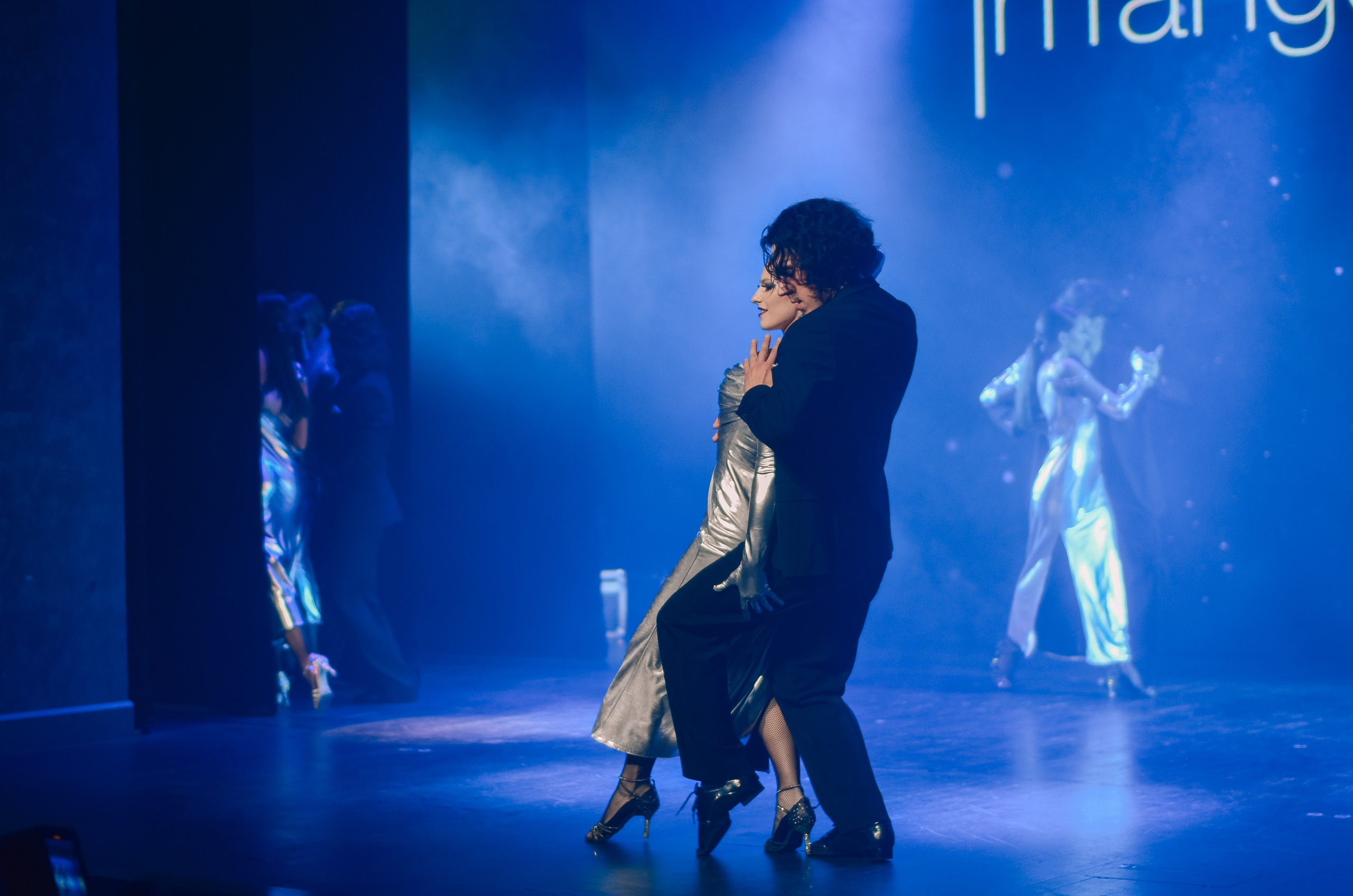 Фоторепортаж танцевального мероприятия. Денисова Аля — фотограф для парных съемок и индивидуальных историй в Барнауле