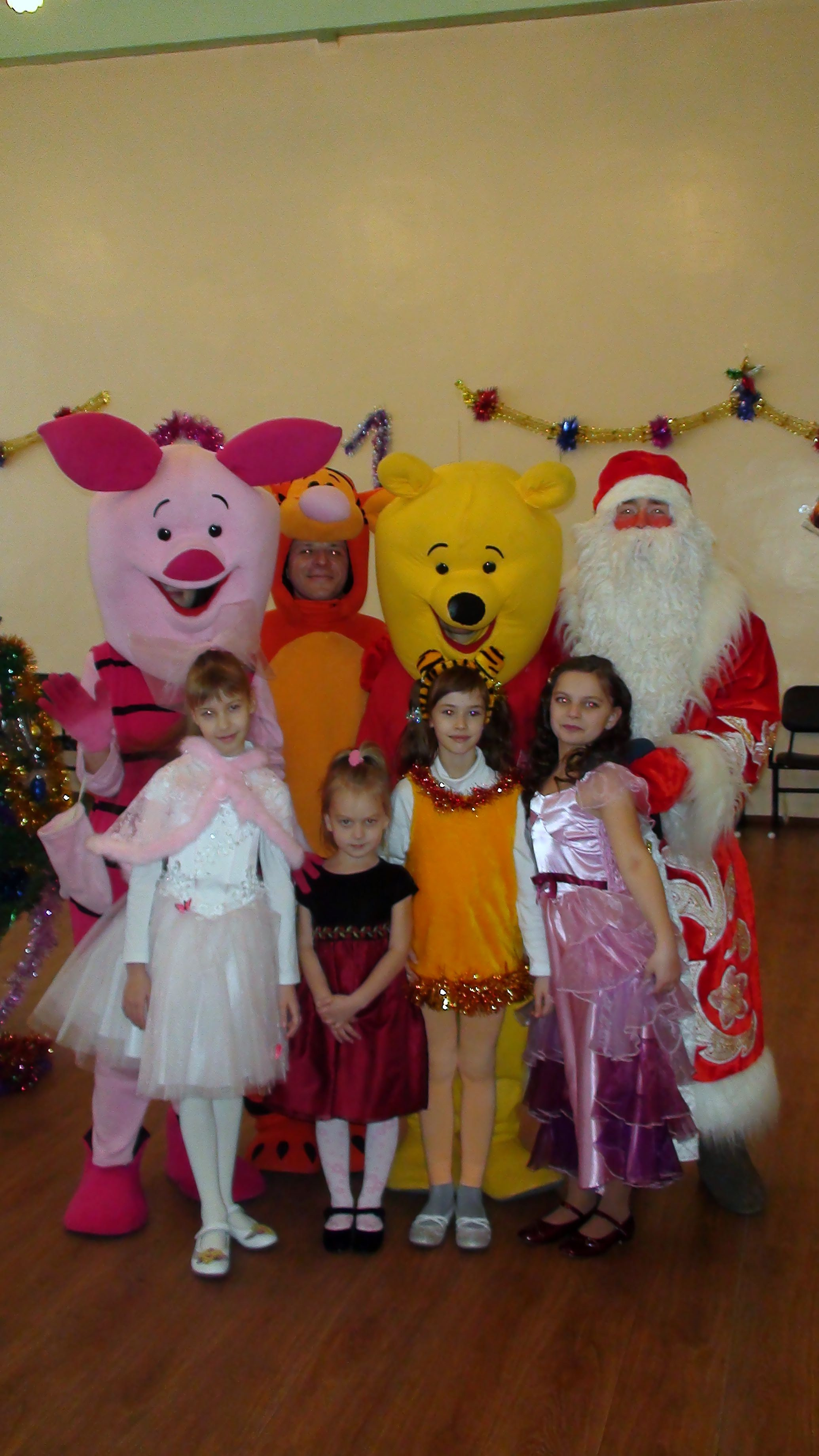 28.12.2009 Школьная Елка. Семейный, Свадебный фотограф СПБ Питер— Романова Екатерина