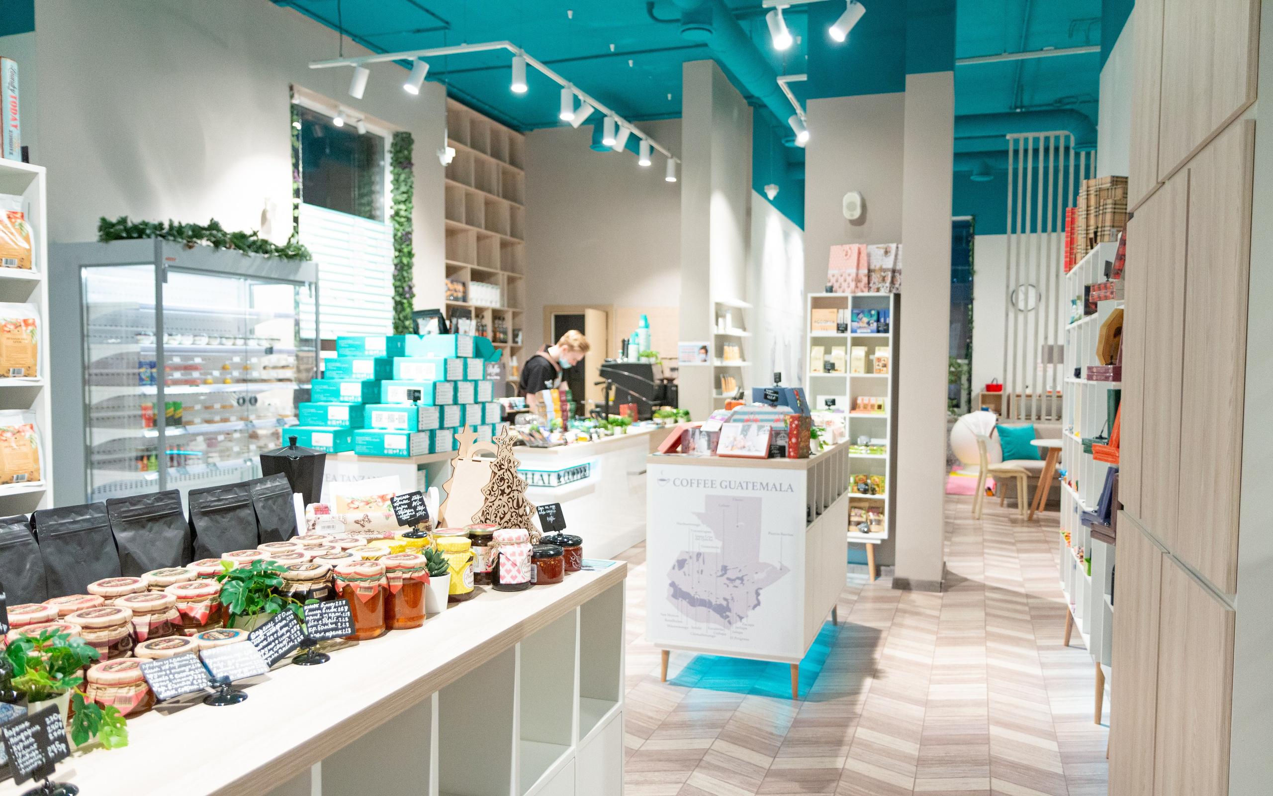 Съёмка коммерческих помещений. Предметный и репортажный фотограф Алексей Кротов