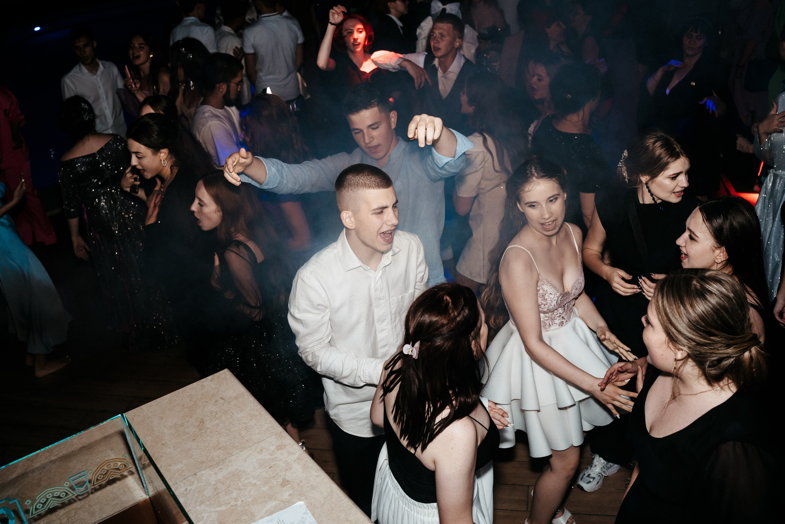 Выпускной «Ribiza». Свадебный фотограф в Симферополе