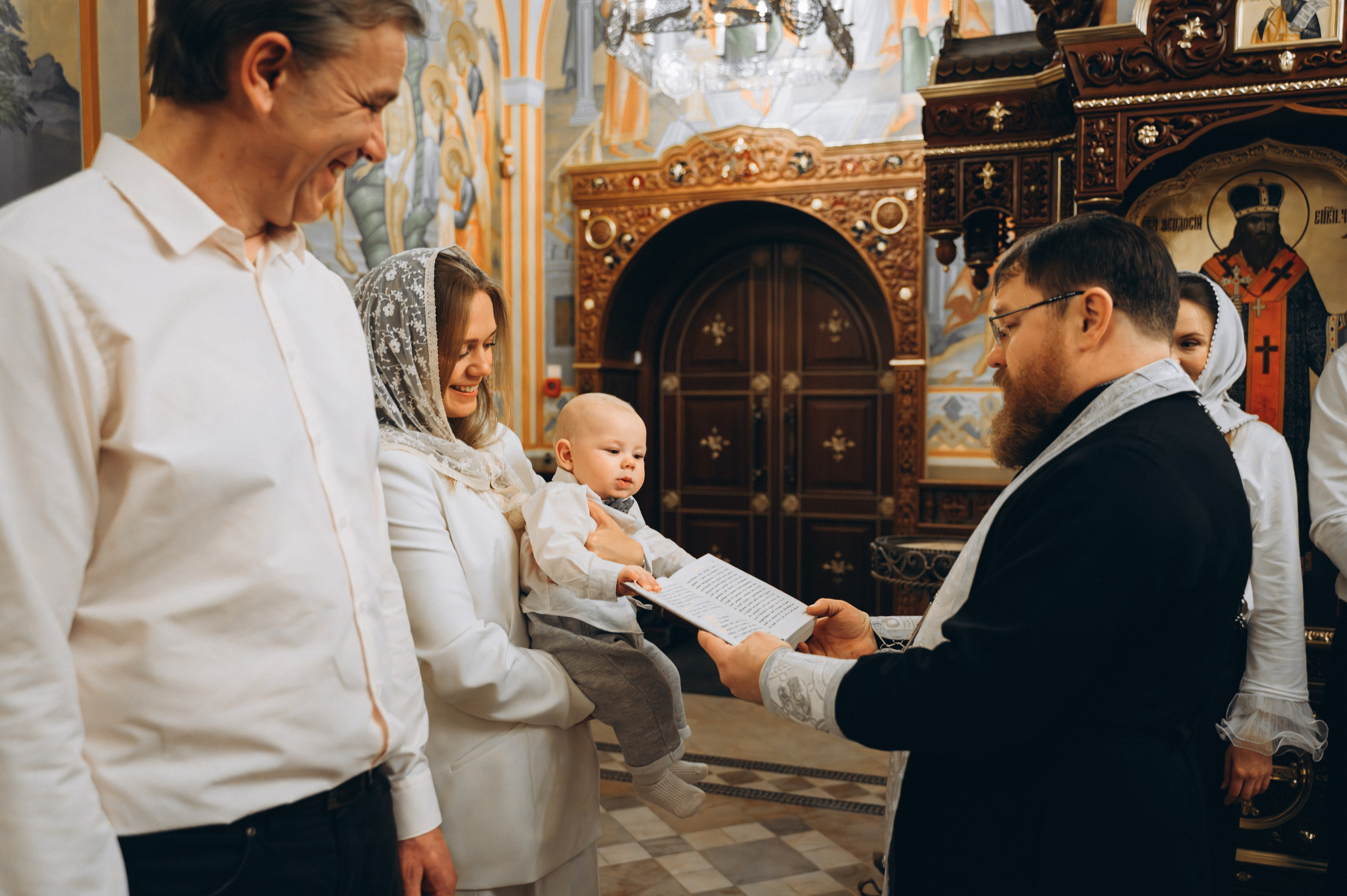 Крещение Фёдора (Храм Всех Святых) криптовый. Семейный фотограф в Минске Дарья Дреко