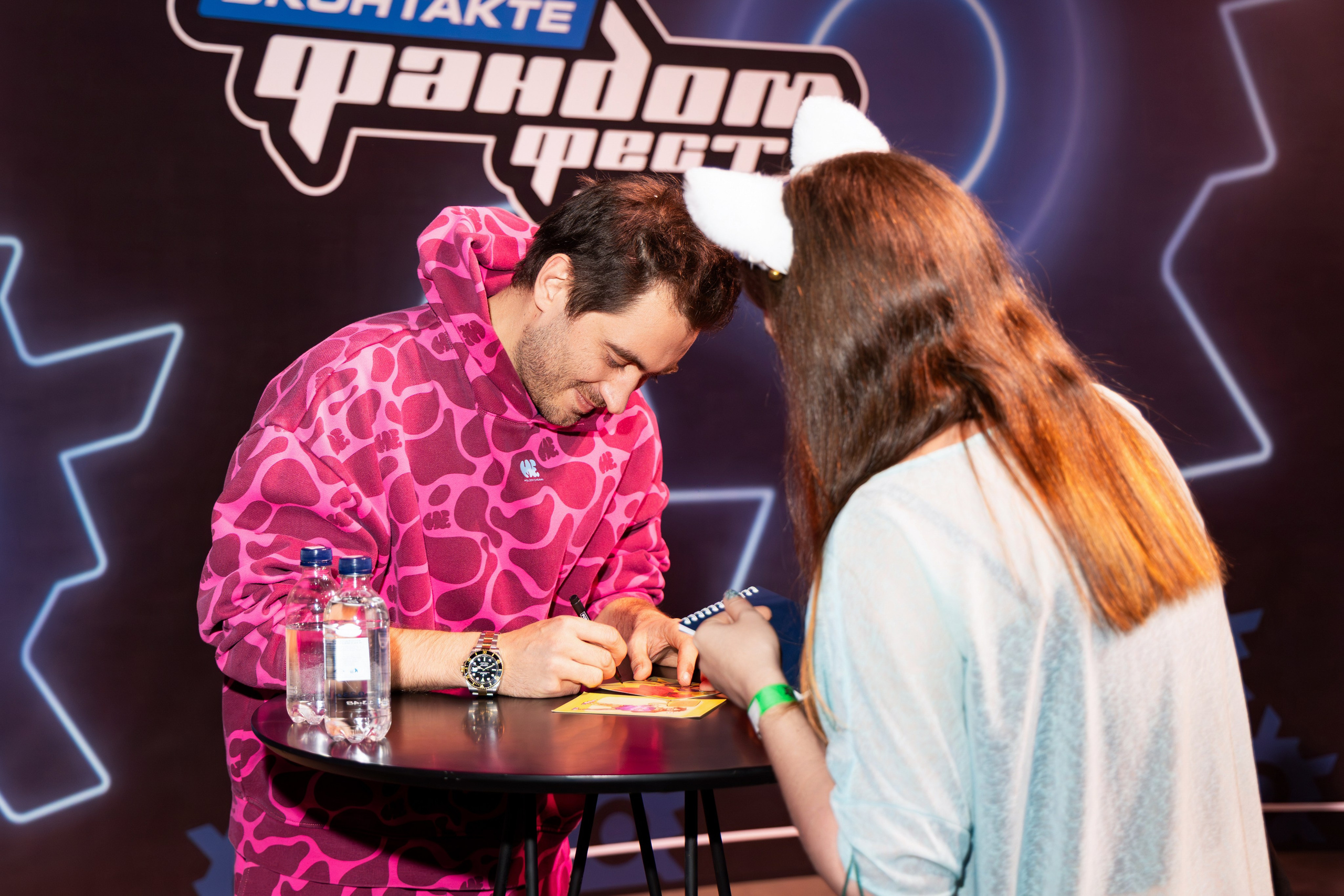 VK Fest. Показ «Стометровка» с Дмитрием Чеботарёвым. Свадебный и Event фотограф в Москве Бажина Ирина