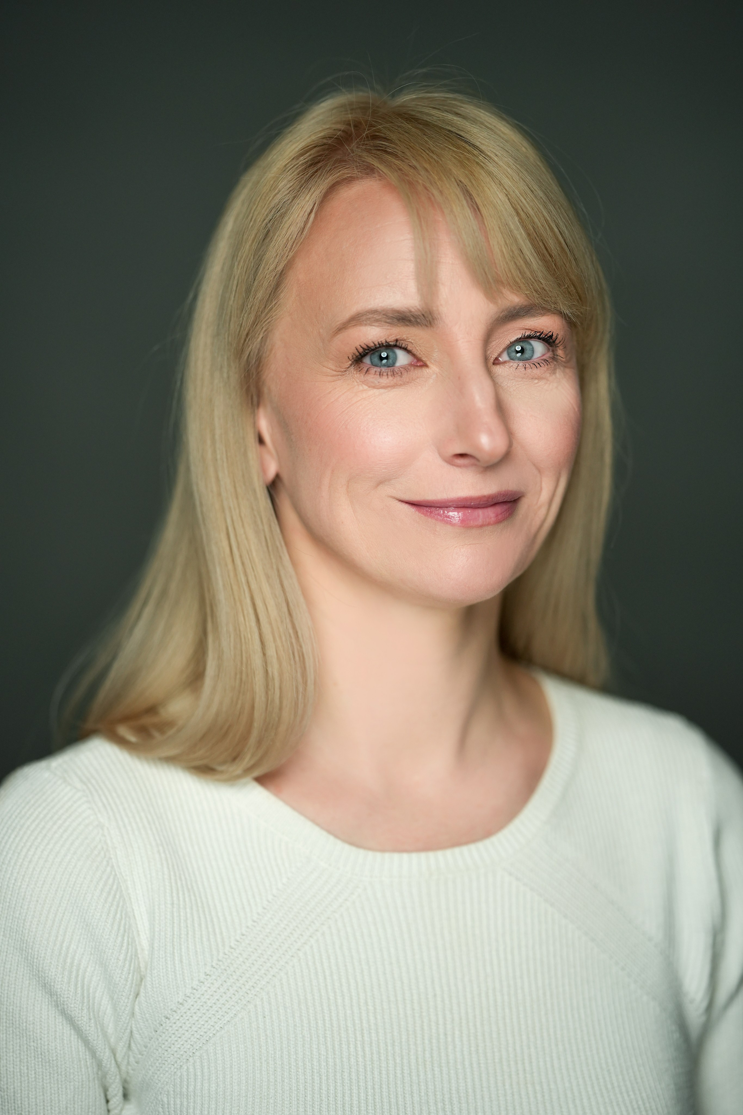 Актерское портфолио Татьяны Жежель. Портретная съемка в Москве, студийный фотограф Игорь Фомин