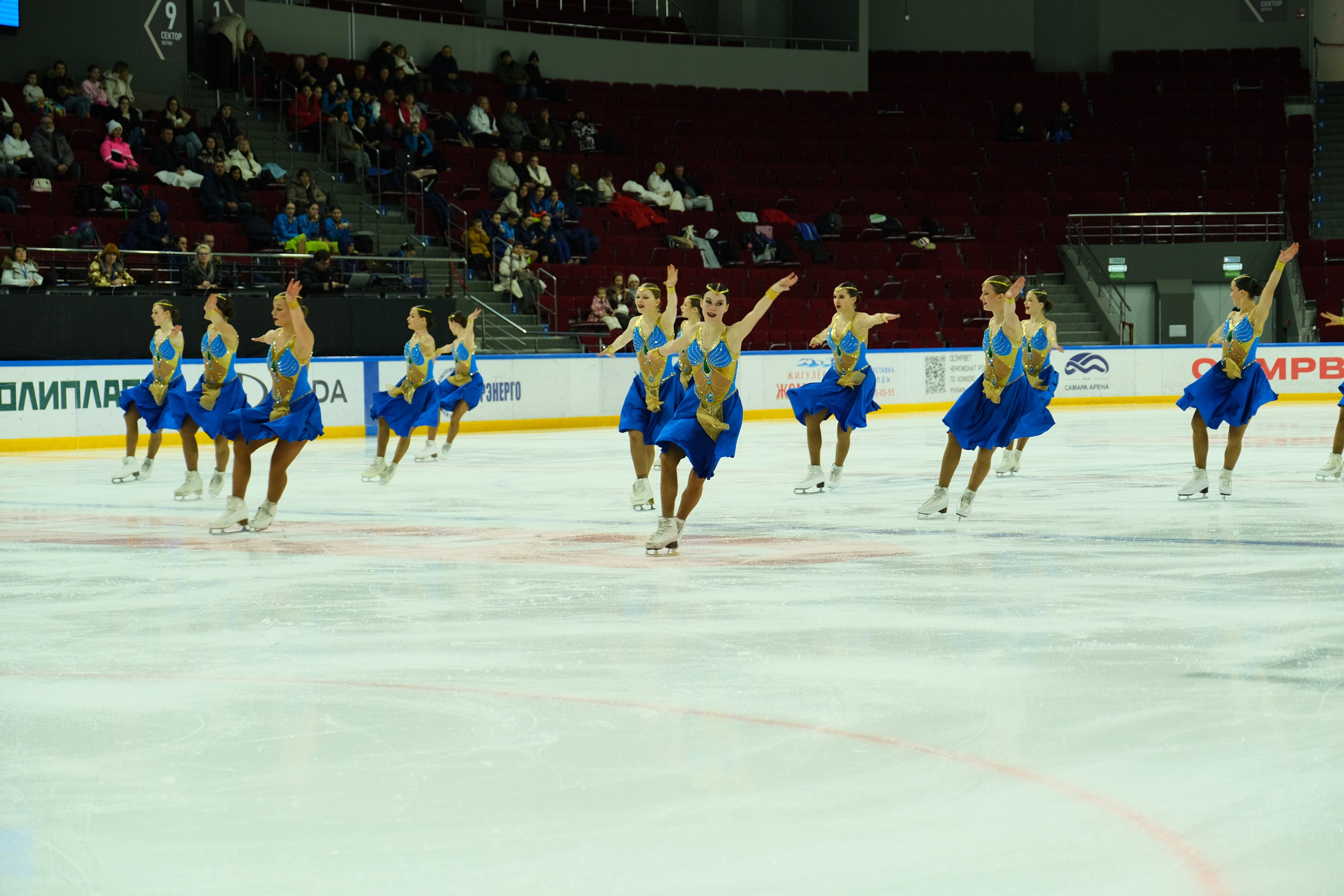 «Самарочка» этап кубка России по синхронному фигурному катанию. Александр Носов. Портретный и репортажный фотограф в Самаре