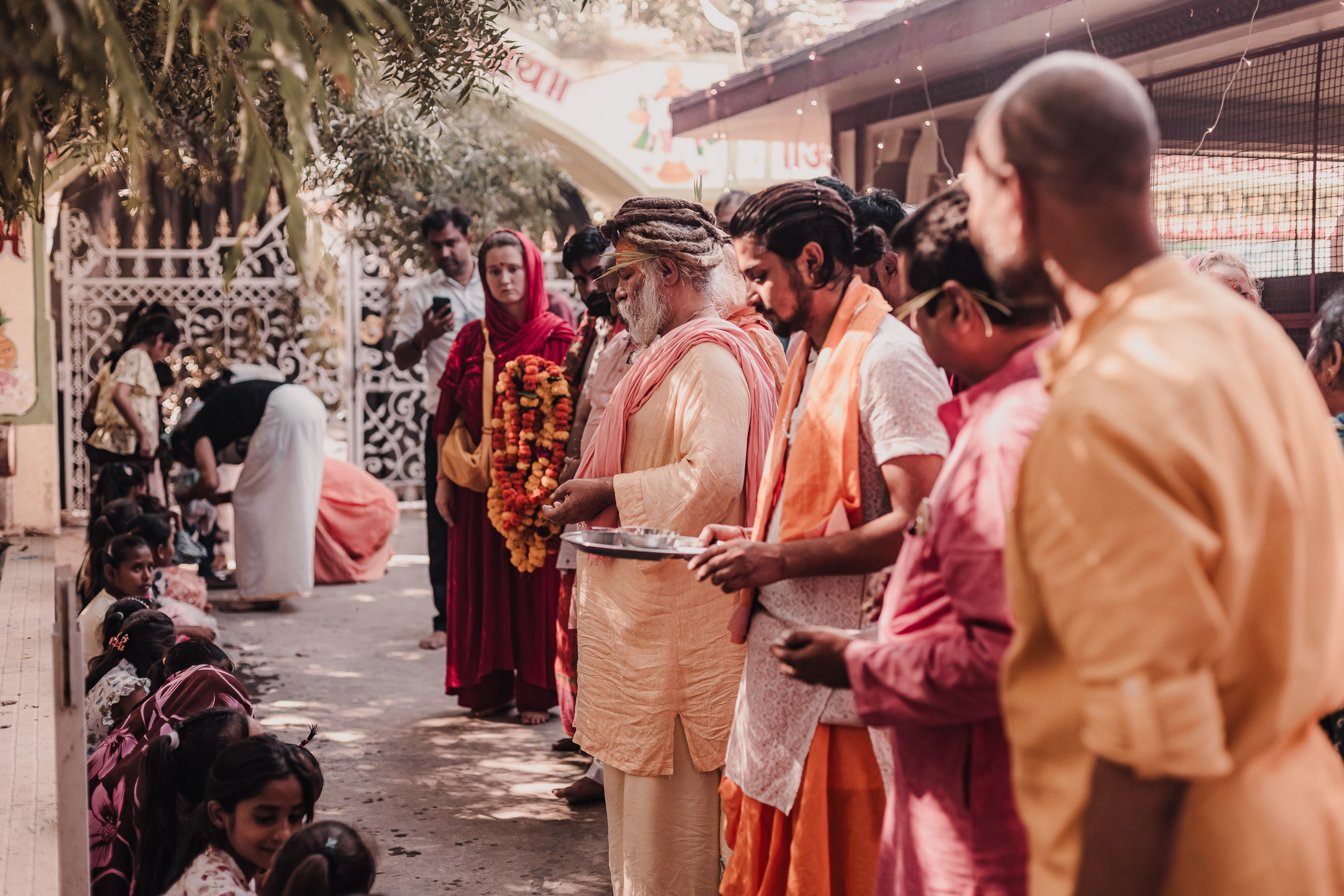 Navaratri yajna at Devraha Baba Ji ashram. Мариам Багдасарян