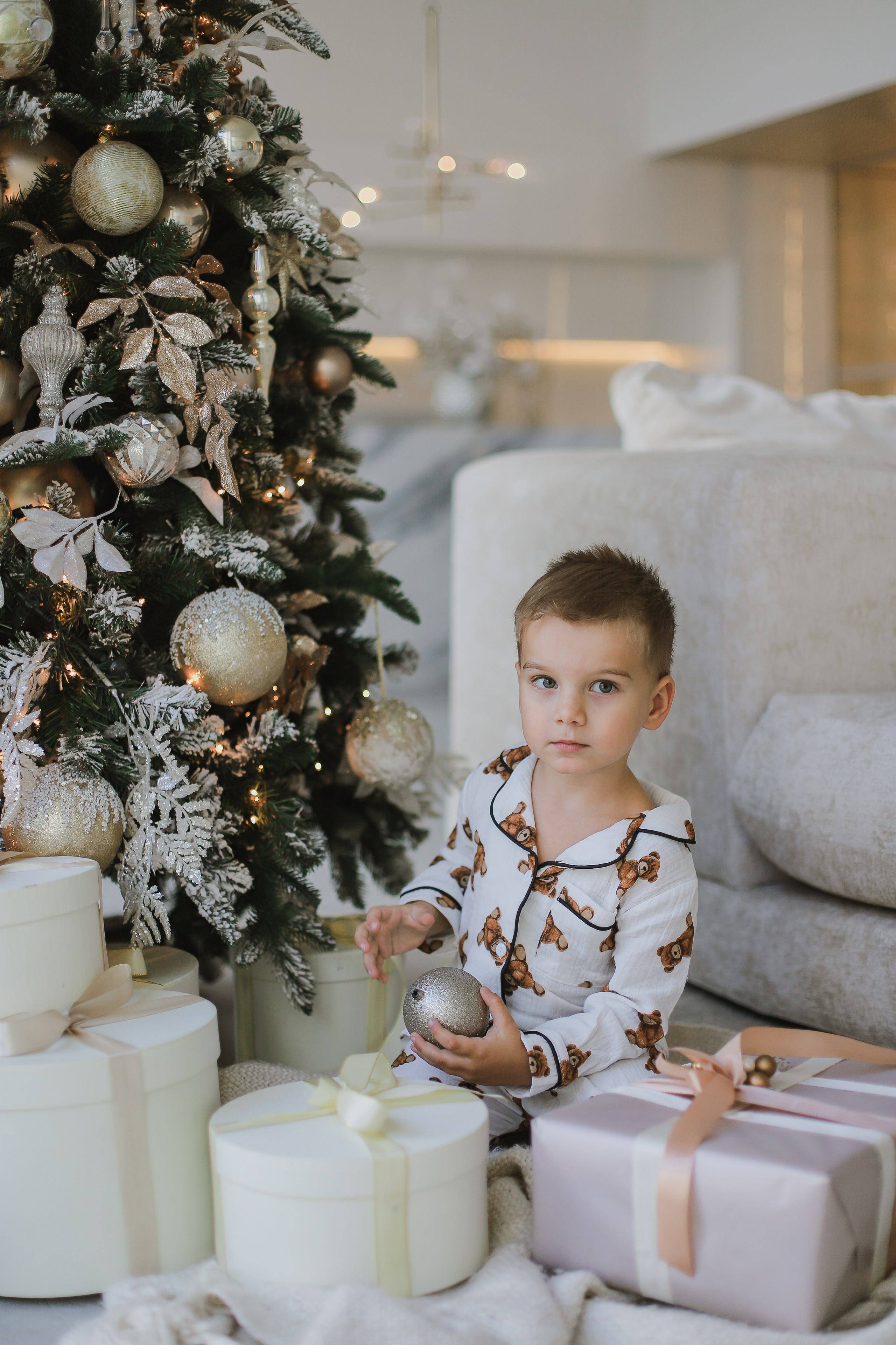 Юля и Максик, зал Мия. Свадебный, семейный и детский фотограф в Люберцах Зайцева Анастасия