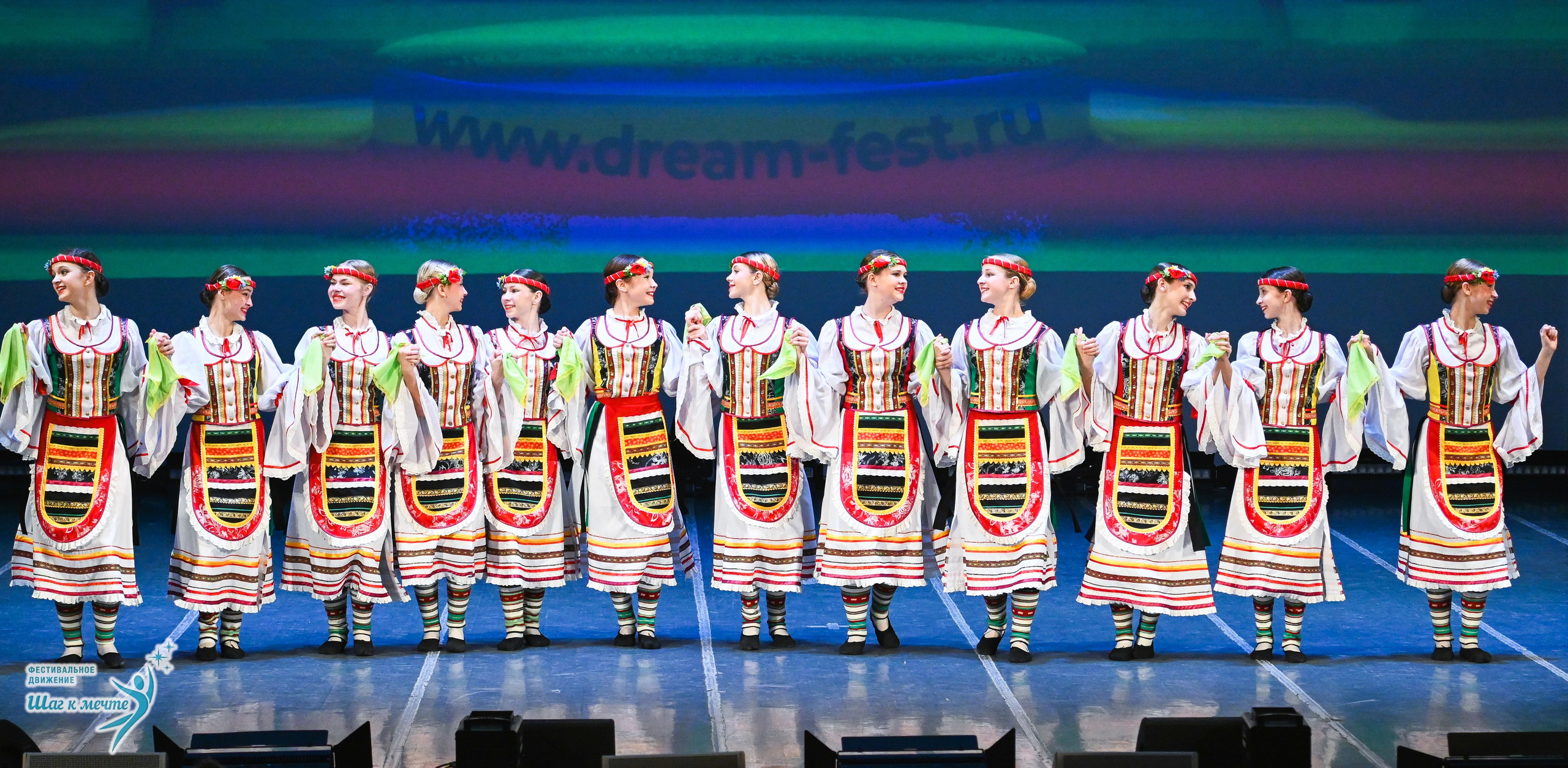 12.12.2025 Фестивальное движение «Шаг к мечте» г. Йошкар-Ола. Медиастудия Фото Концепт