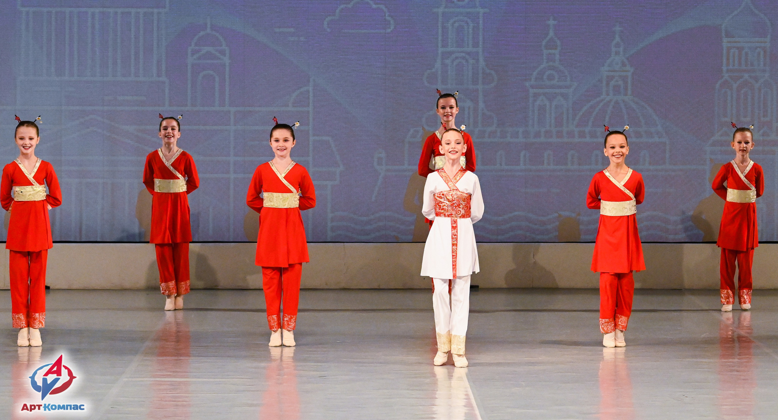 05.10.2025 Всероссийский фестиваль талантов «НЕВСКИЕ ВСТРЕЧИ» г. Санкт-Петербург. Медиастудия Фото Концепт