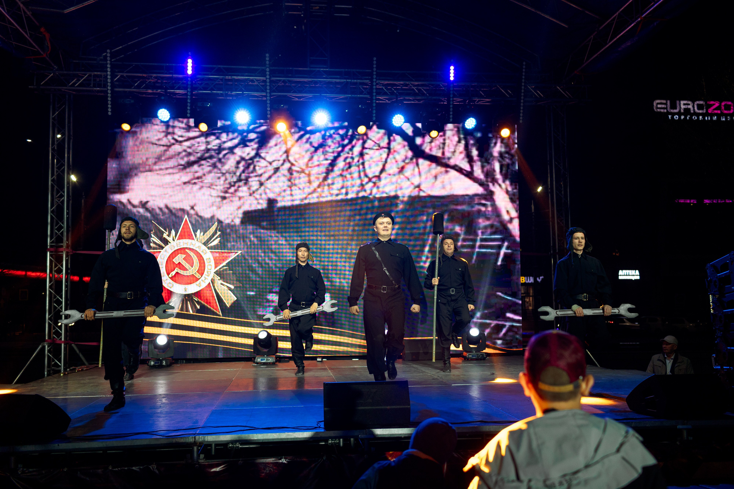 Концерт приуроченный к празднованию 80 лет победл. Свадебный и семейный фотограф в Улан-Удэ