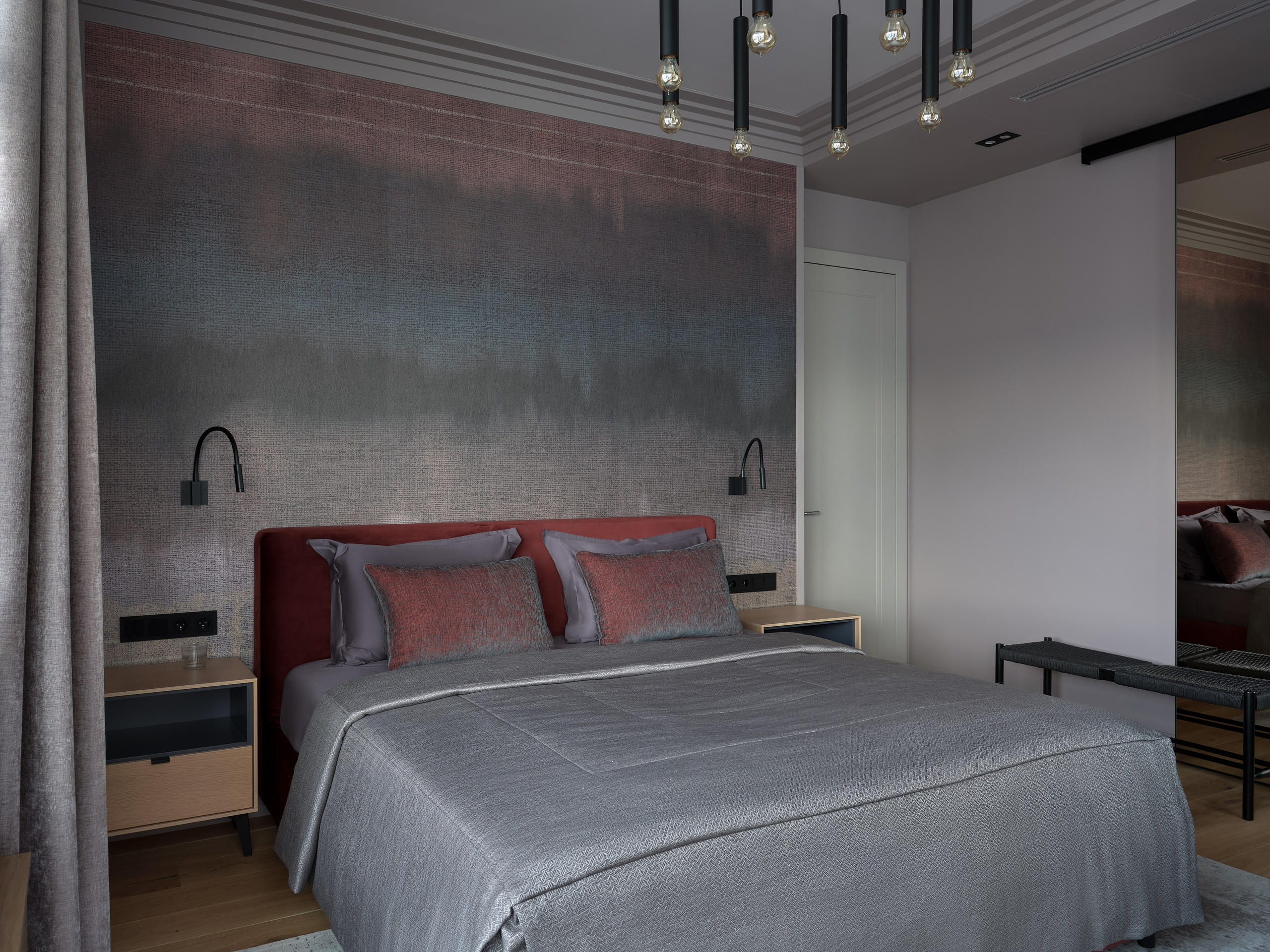 Светлое дерево и фиолетовые акценты. Фотограф Наталья Вершинина